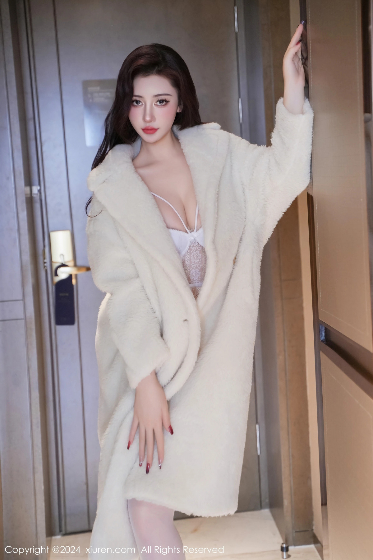 [XiuRen秀人网]第7978期蕾蕾写真 photo 2-6