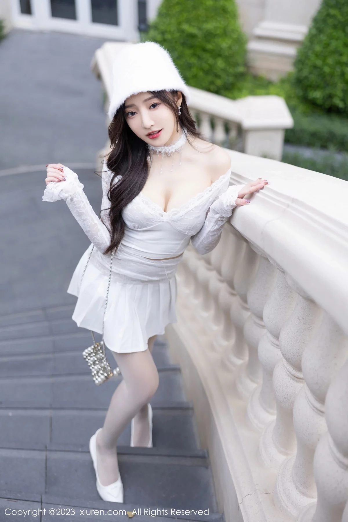 [XiuRen秀人网]第7863期王馨瑶写真 photo 1-14