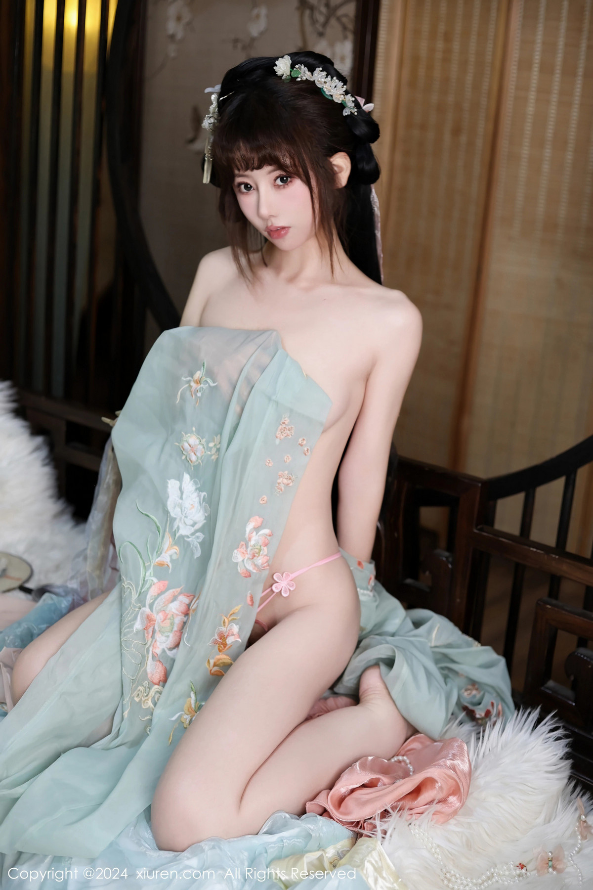 [XiuRen秀人网]第7989期金tiao写真 photo 3-5