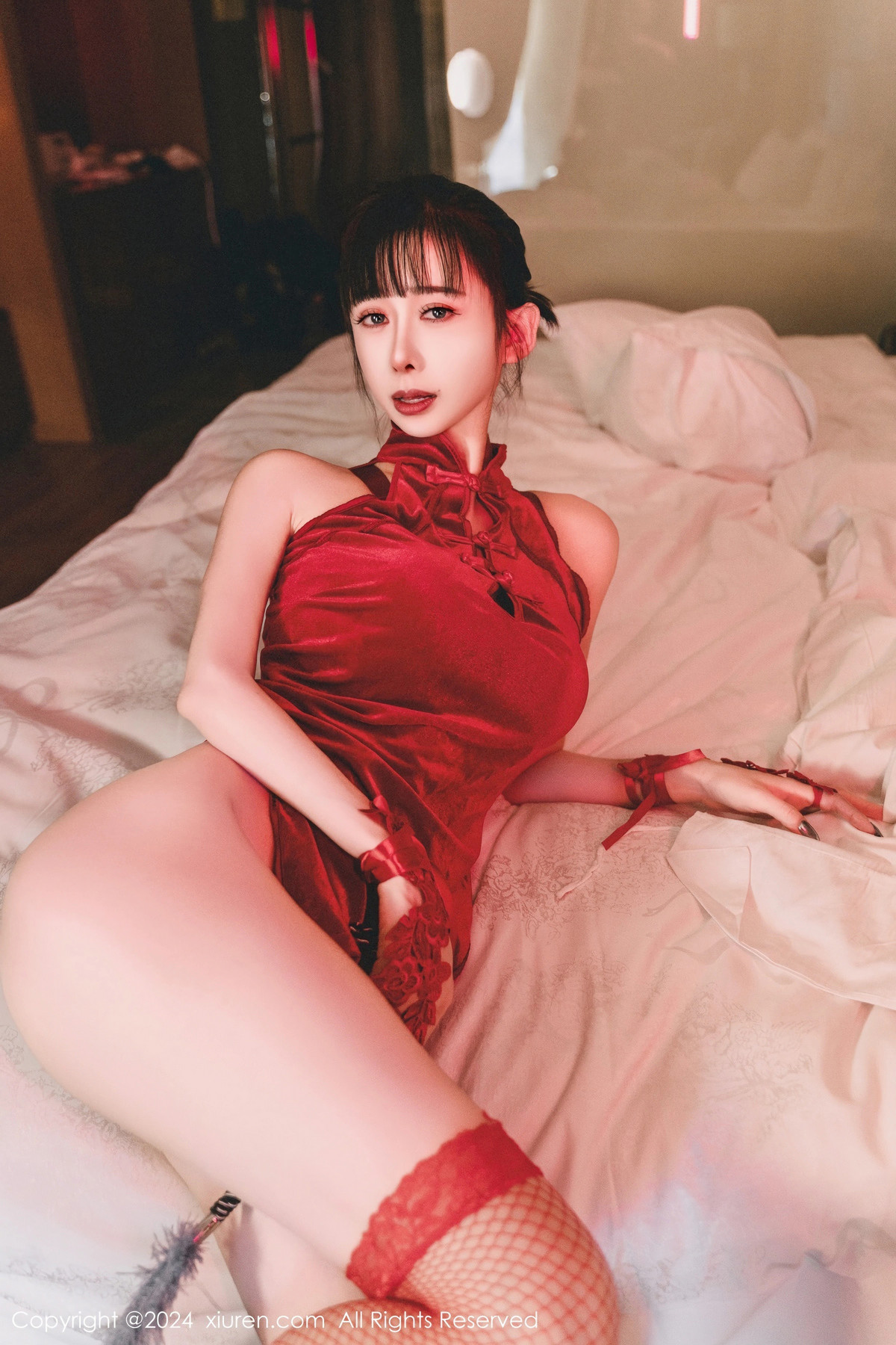 [XiuRen秀人网]第8047期宝宝甜写真 photo 2-0