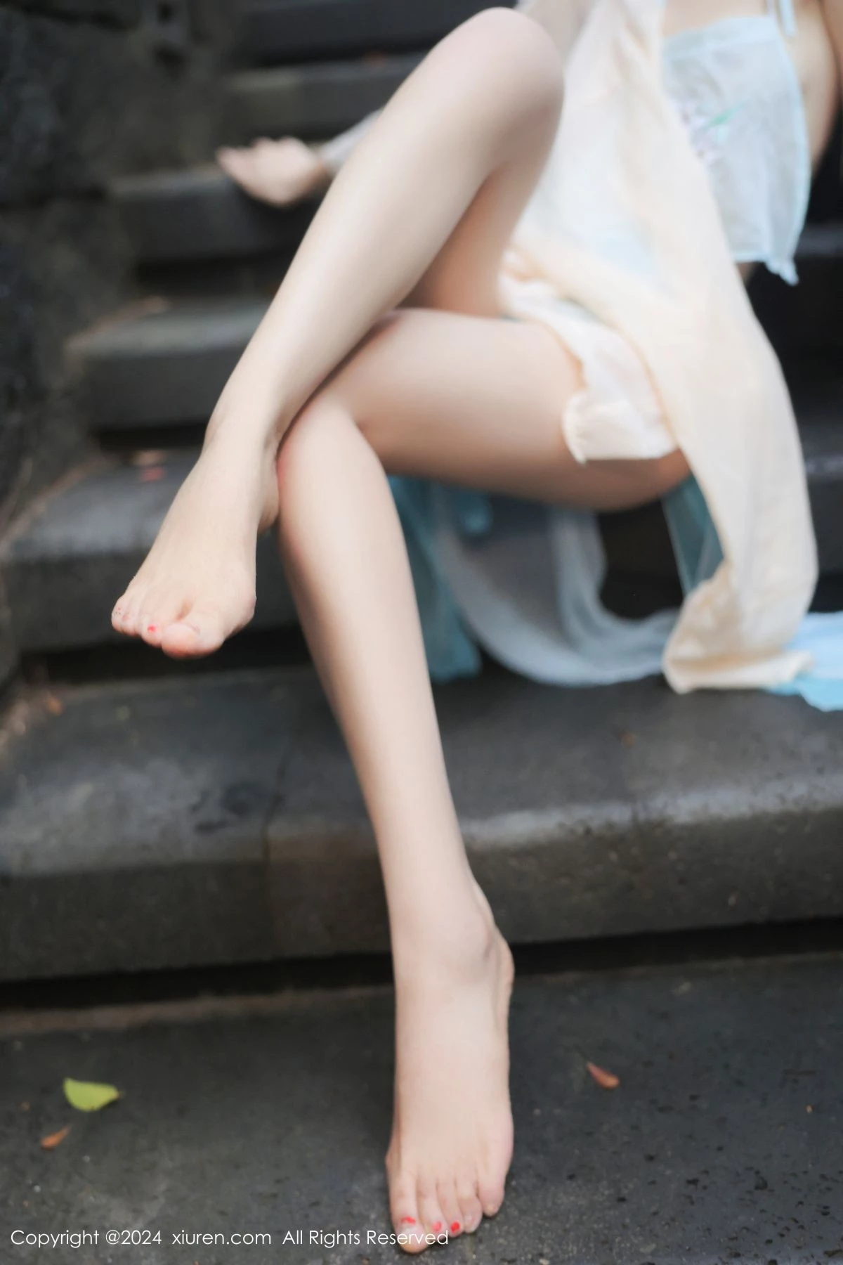 [XiuRen秀人网]第8168期桃妖夭写真 photo 1-3