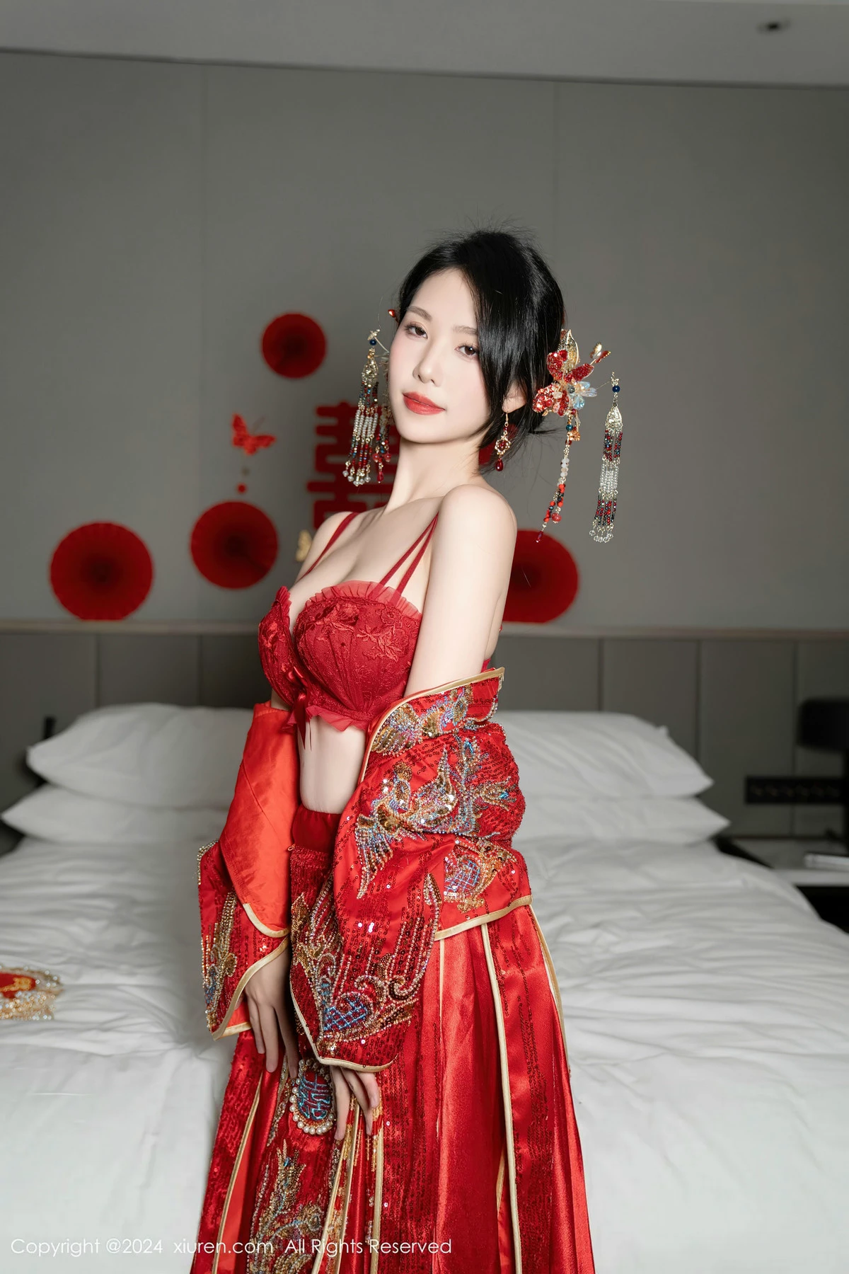 [XiuRen秀人网]第8376期利世写真 photo 3-15
