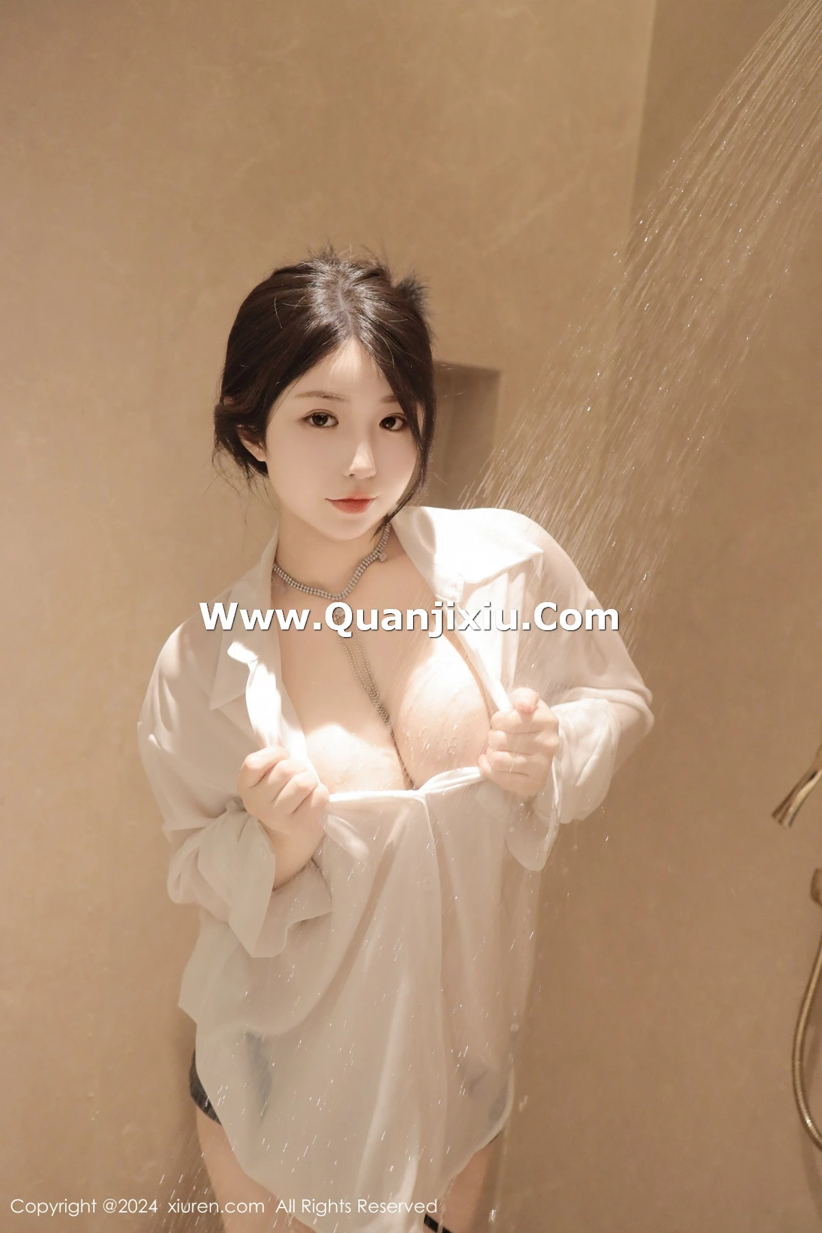 [XiuRen秀人网]第8400期陈小花写真 photo 3-1