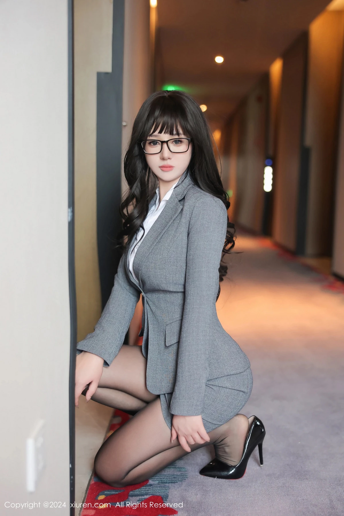 [XiuRen秀人网]第8496期金小依写真 photo 1-6