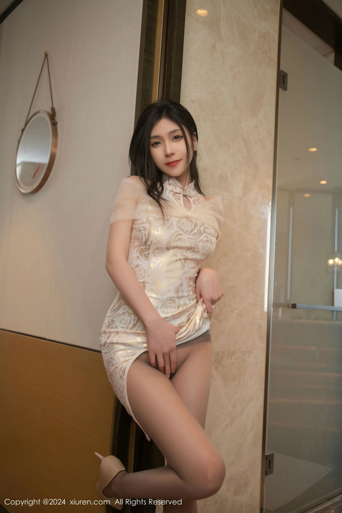 [XiuRen秀人网]第9583期刘婷婷写真 photo 1-9