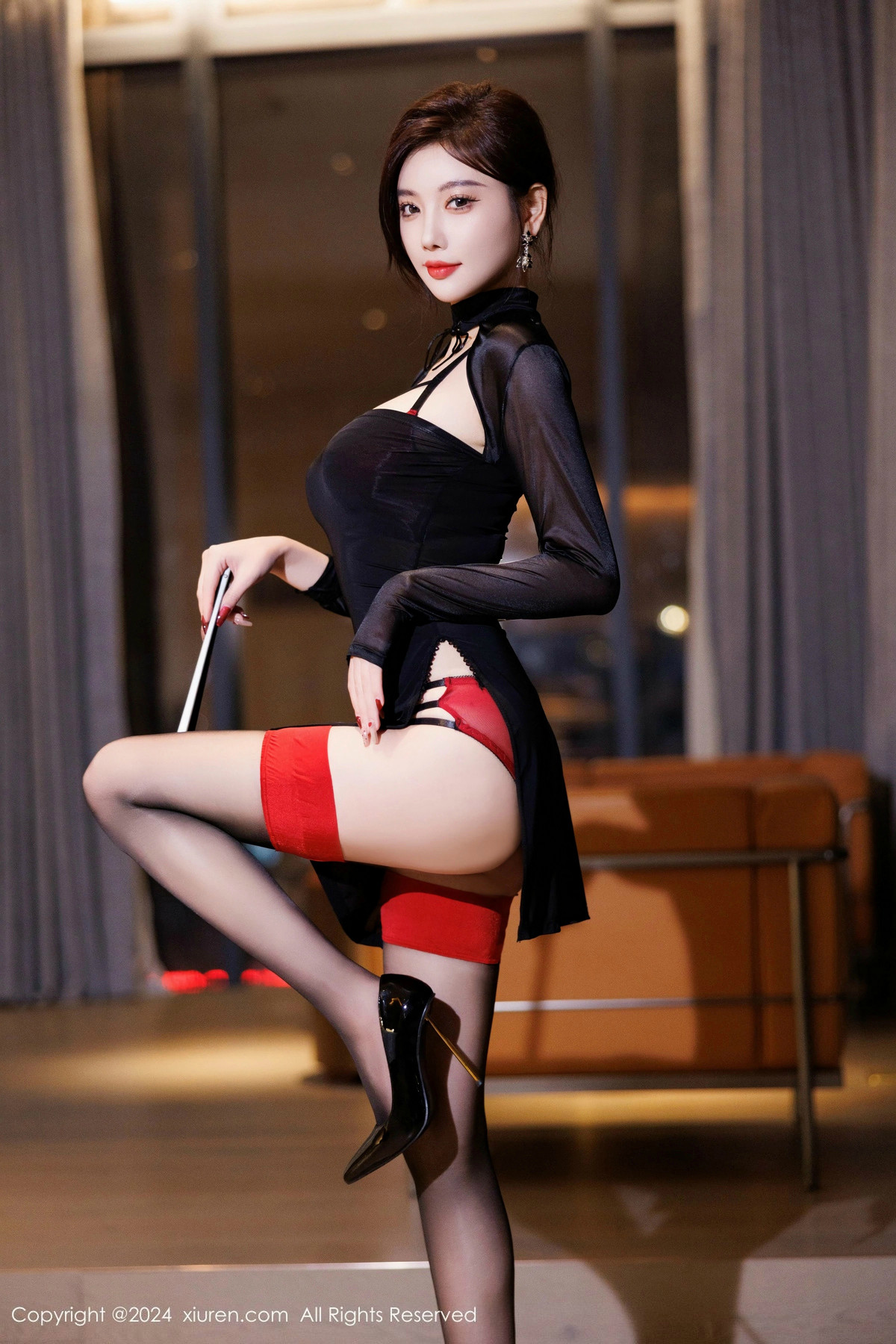 [XiuRen秀人网]第9599期杨晨晨写真 photo 1-4