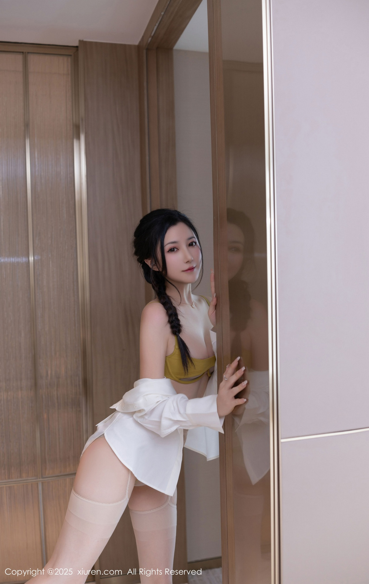 [XiuRen秀人网]第9709期鱼子酱写真 photo 1-10