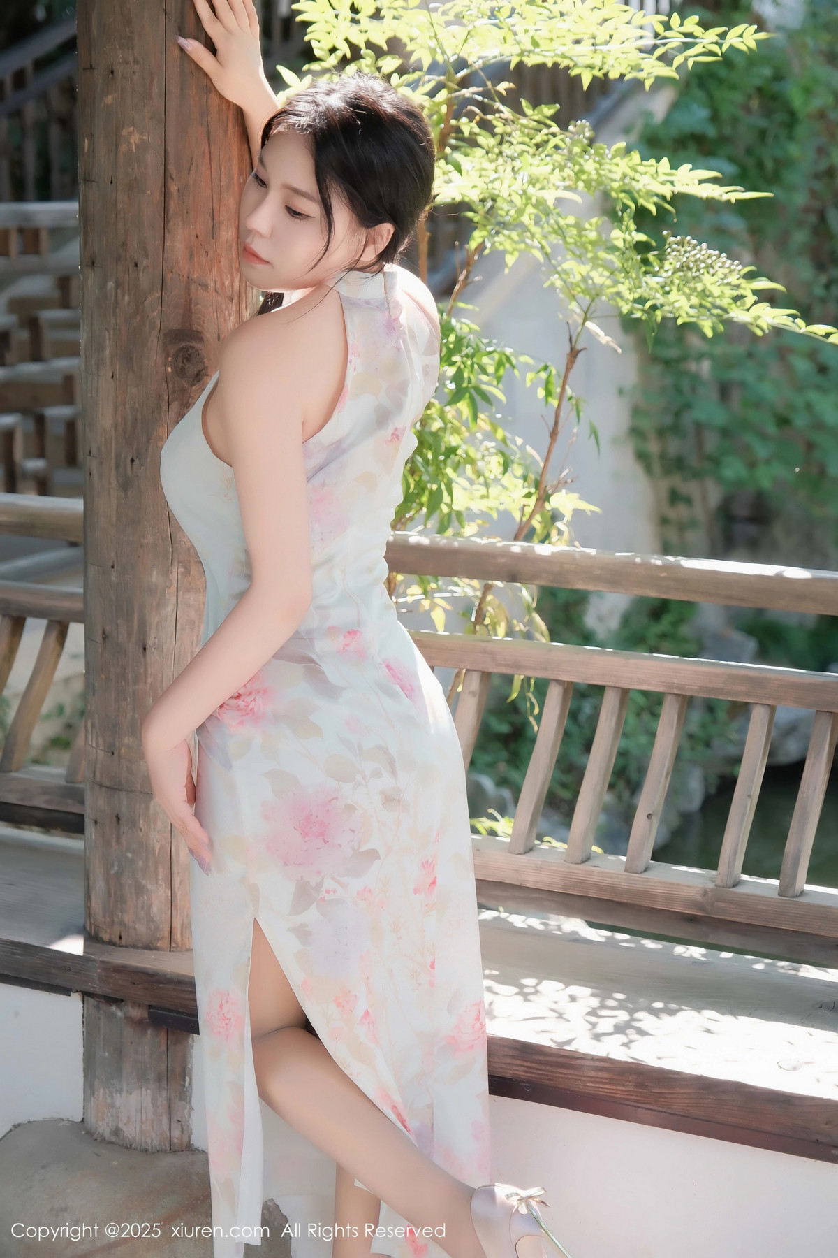 [XiuRen秀人网]第9893期麦田写真 photo 1-14