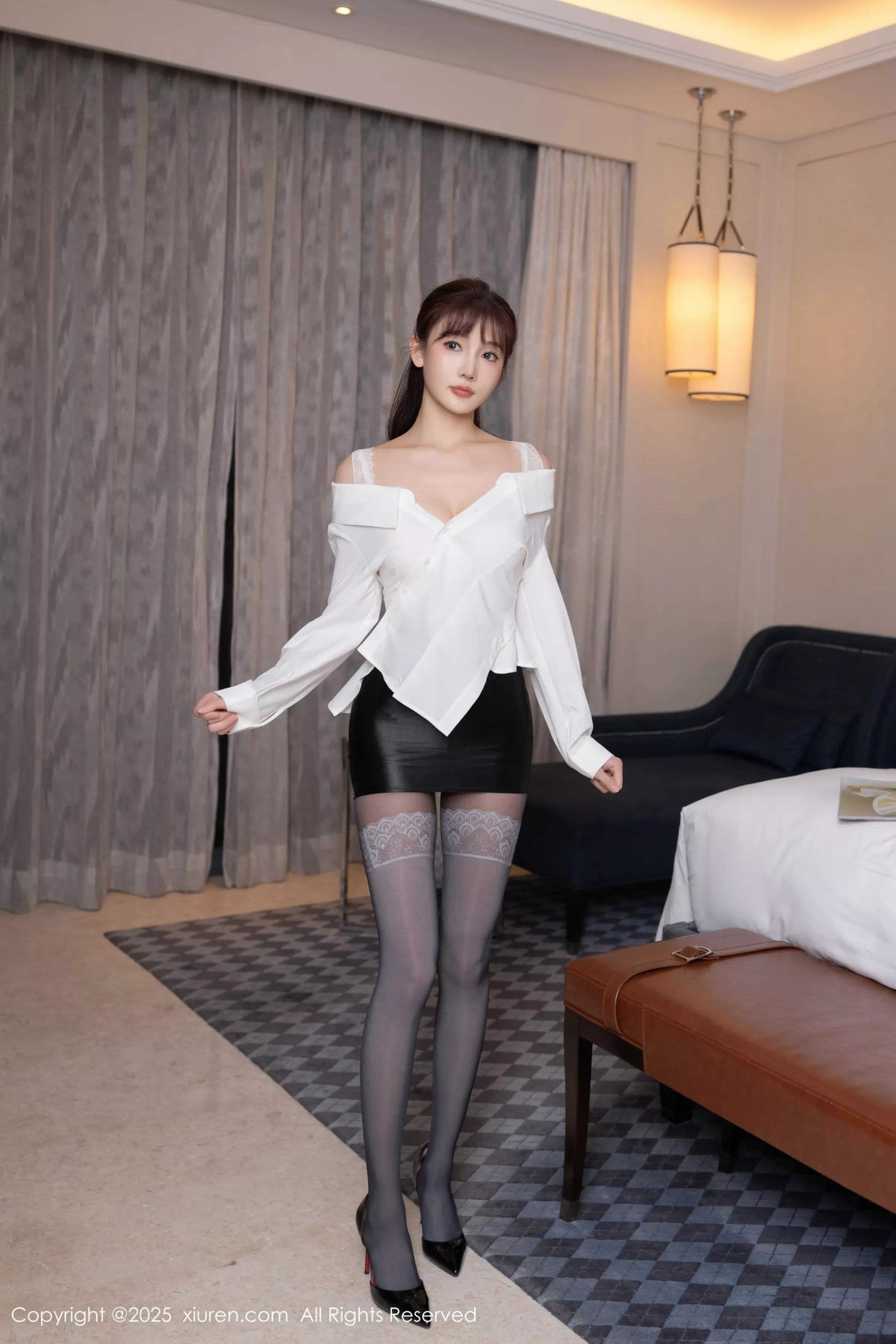 [XiuRen秀人网]第10166期陆萱萱写真 photo 1-6