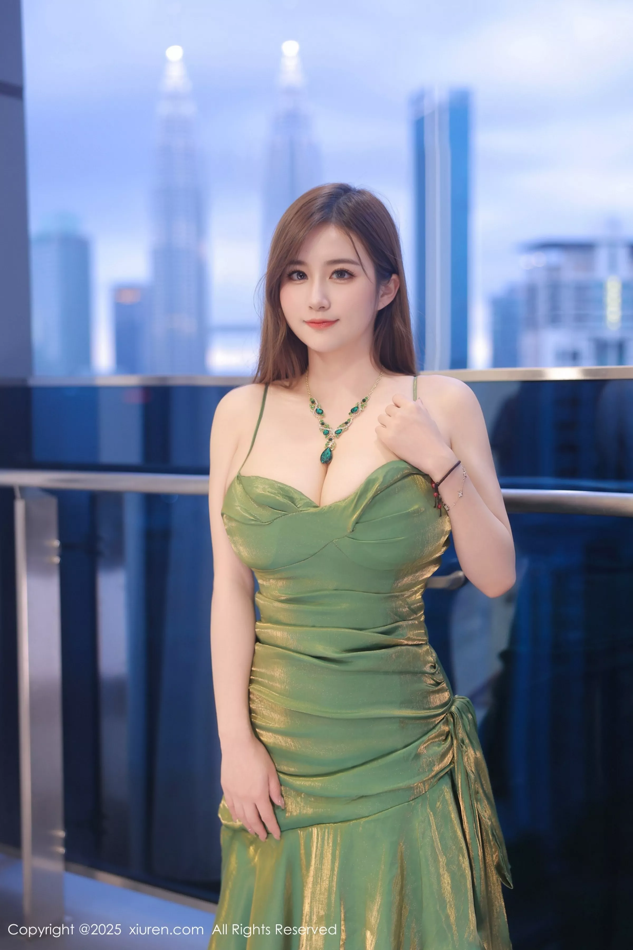 [XiuRen秀人网]第10169期小肉肉咪写真 photo 1-0