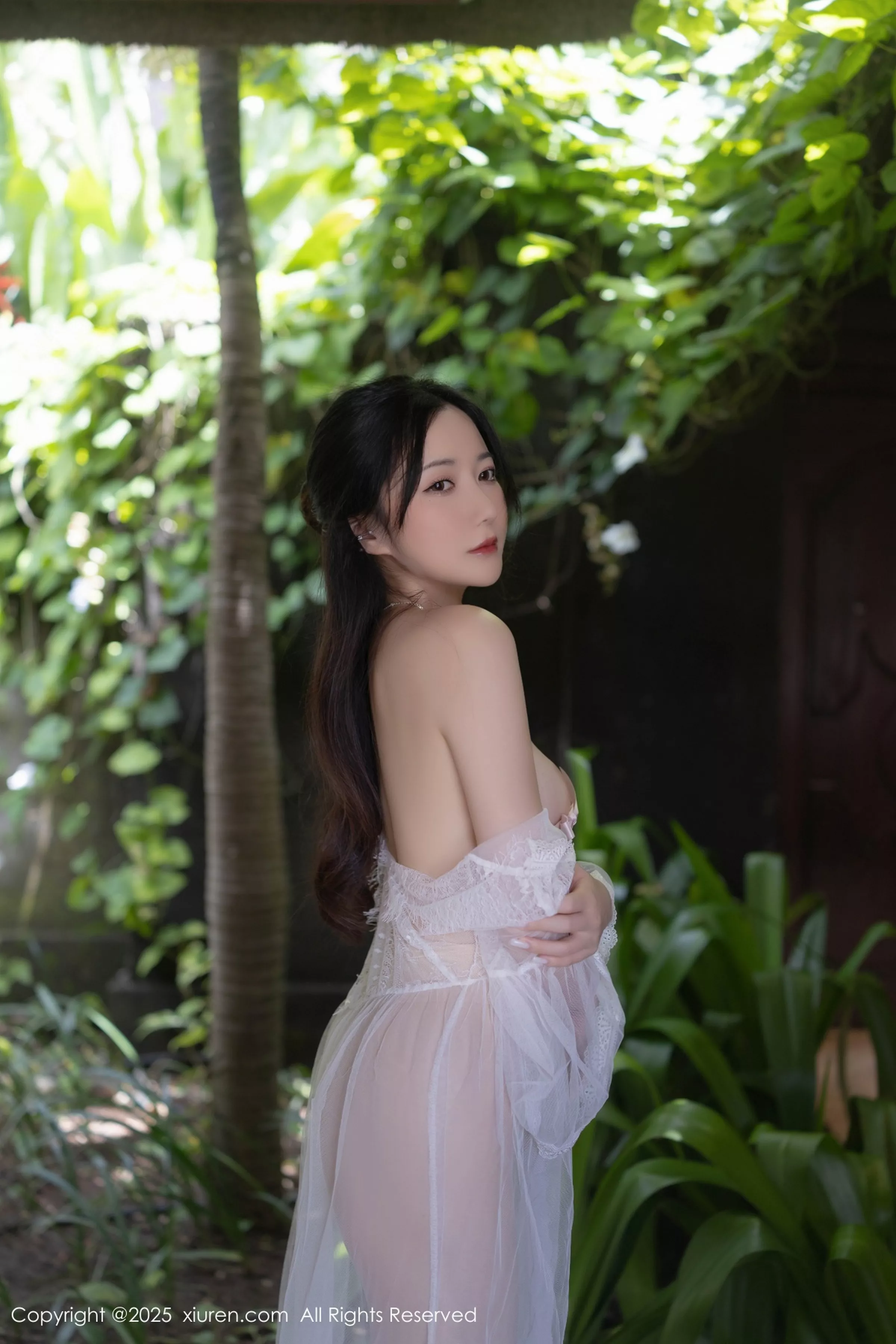 [XiuRen秀人网]第10173期鱼子酱写真 photo 1-4
