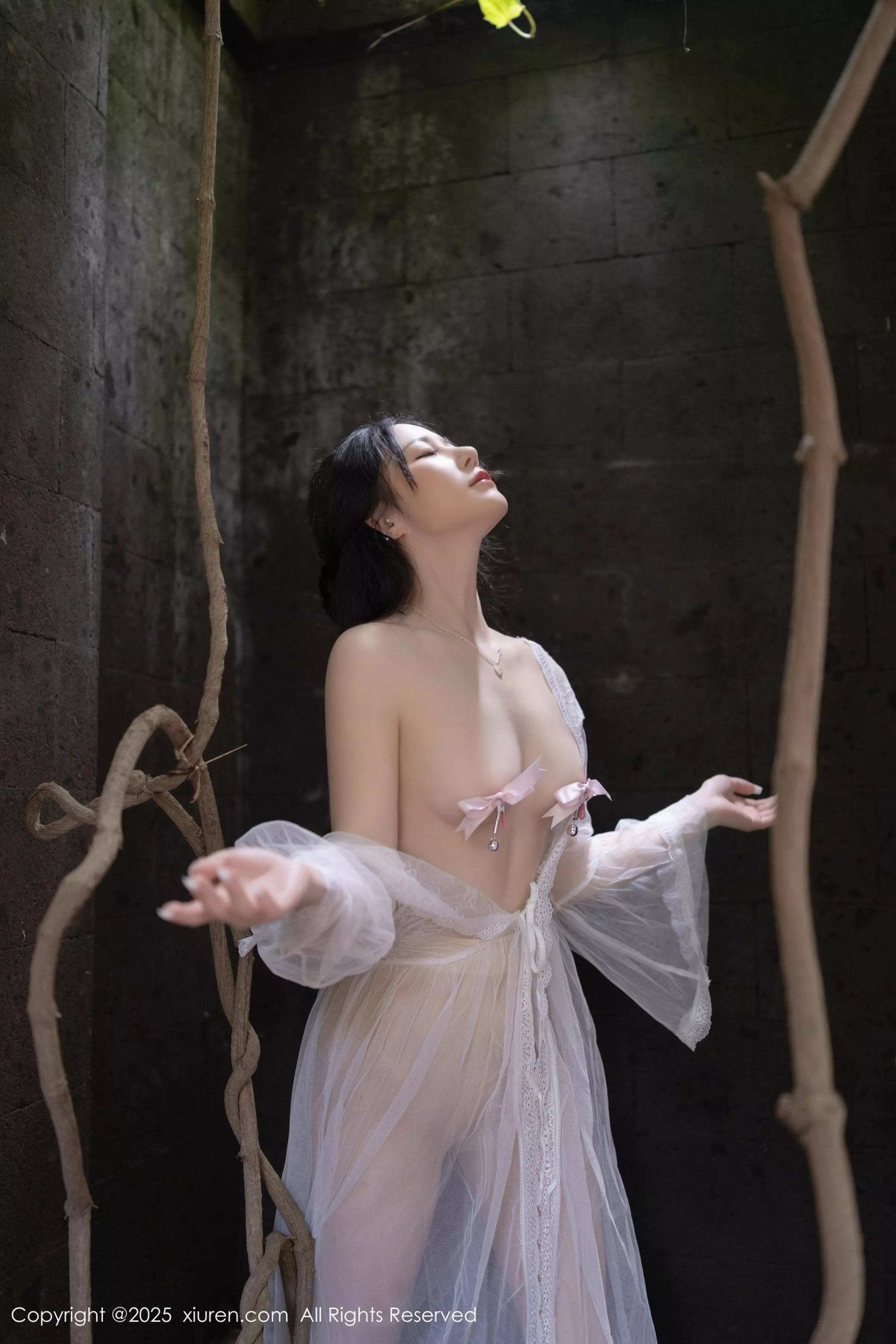 [XiuRen秀人网]第10173期鱼子酱写真 photo 1-16