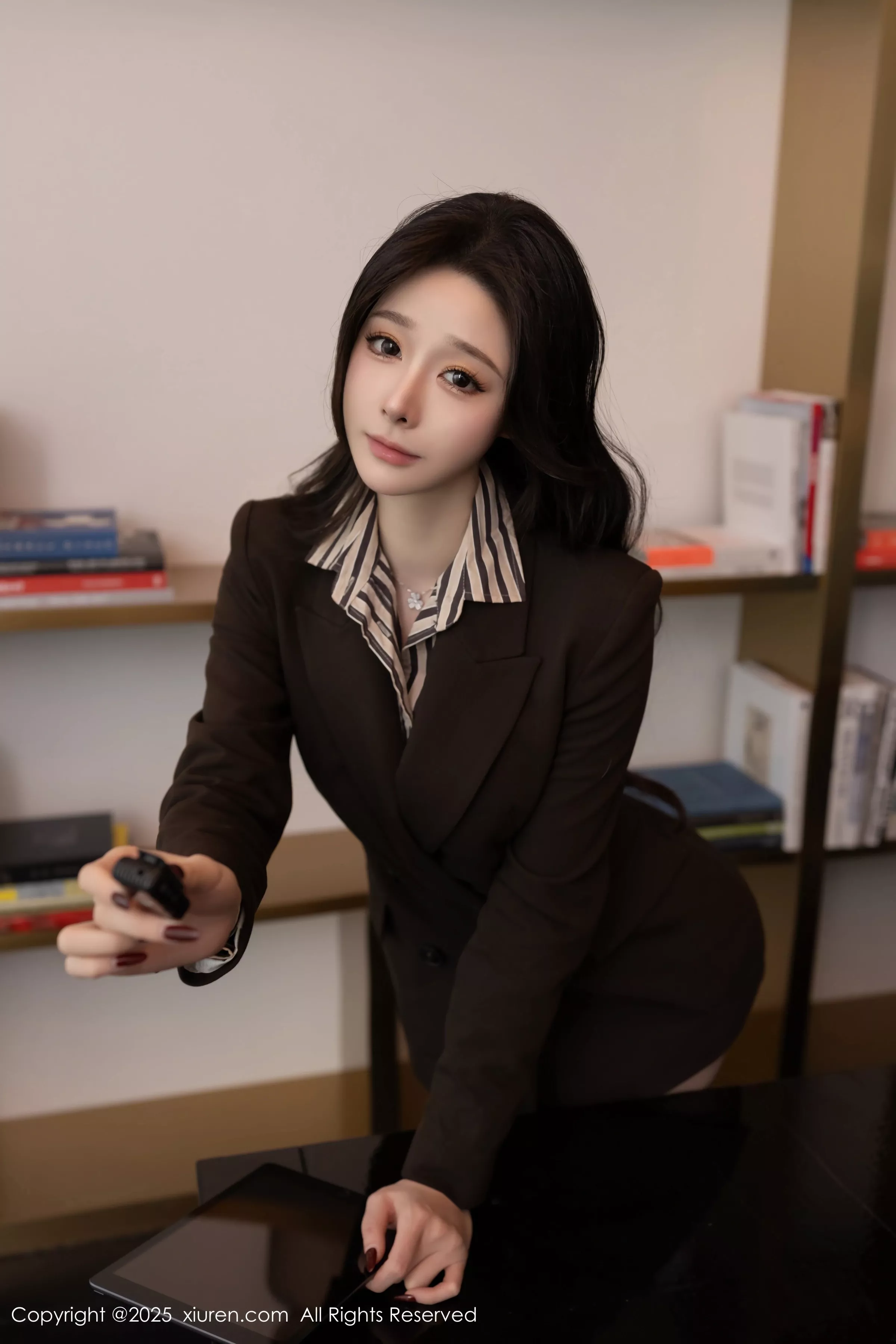 [XiuRen秀人网]第10202期小逗逗写真 photo 1-8