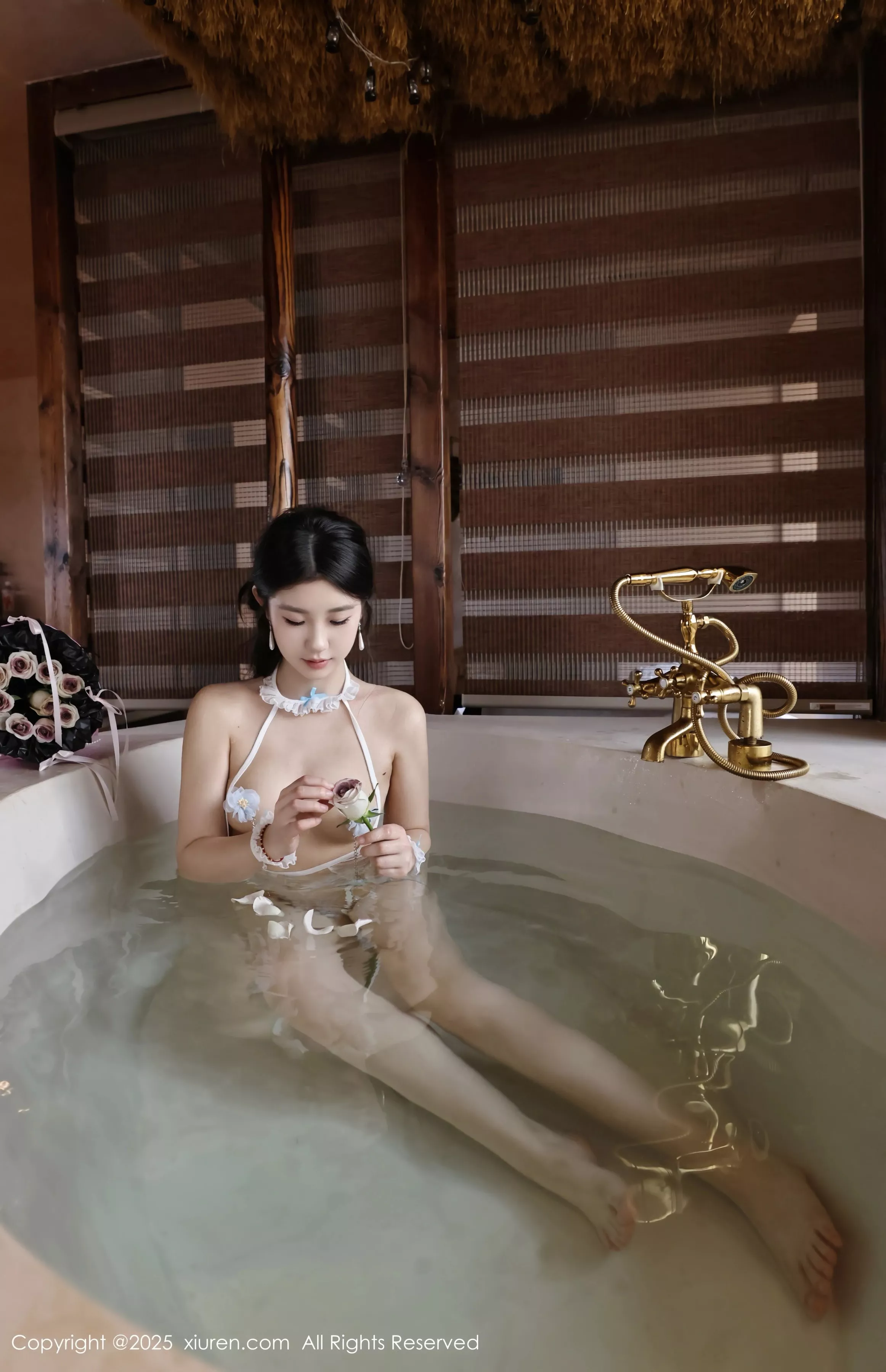 [XiuRen秀人网]第10199期小芭乐写真 photo 1-17