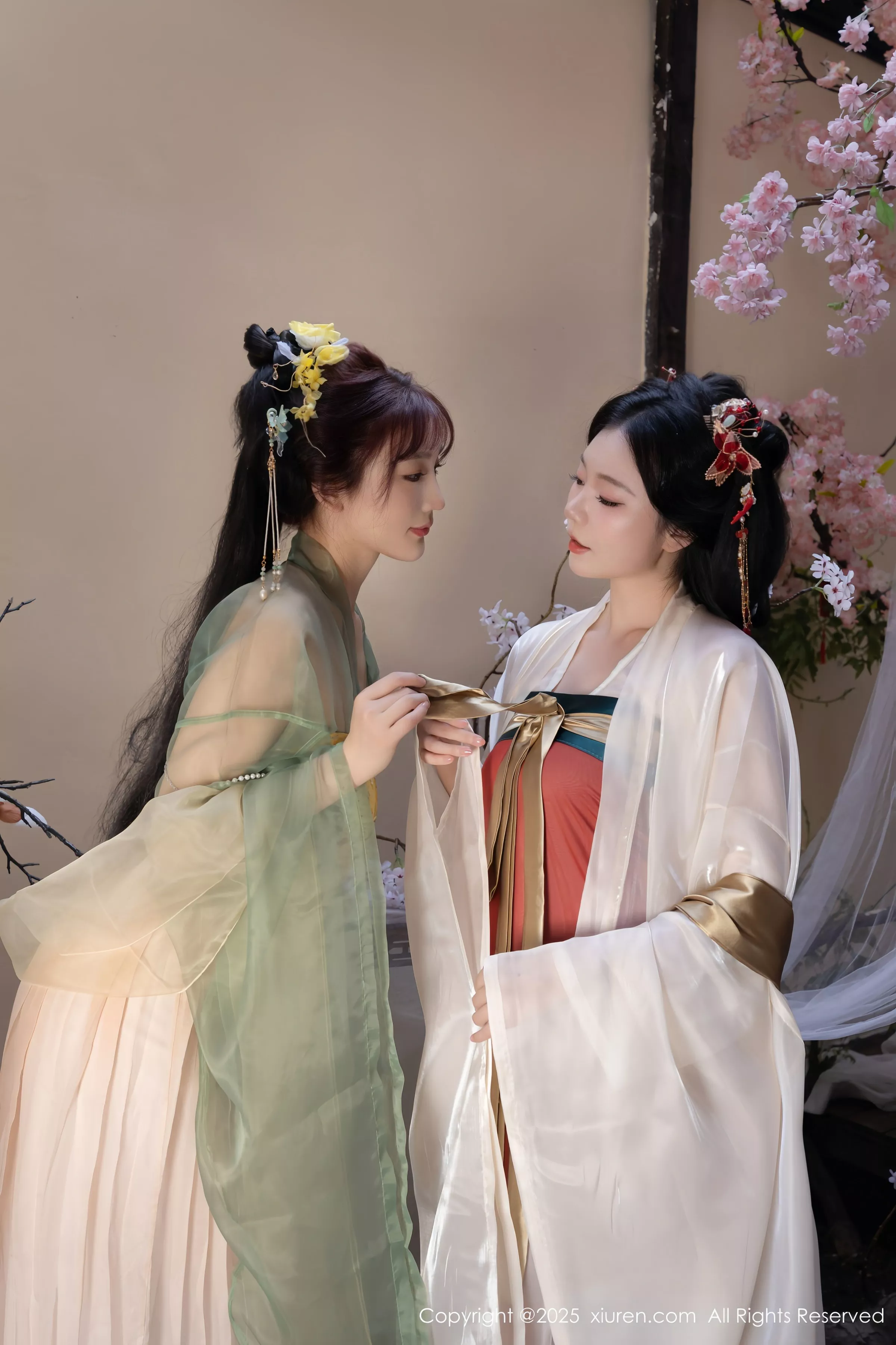 [XiuRen秀人网]第10223期模特合集写真 photo 1-2