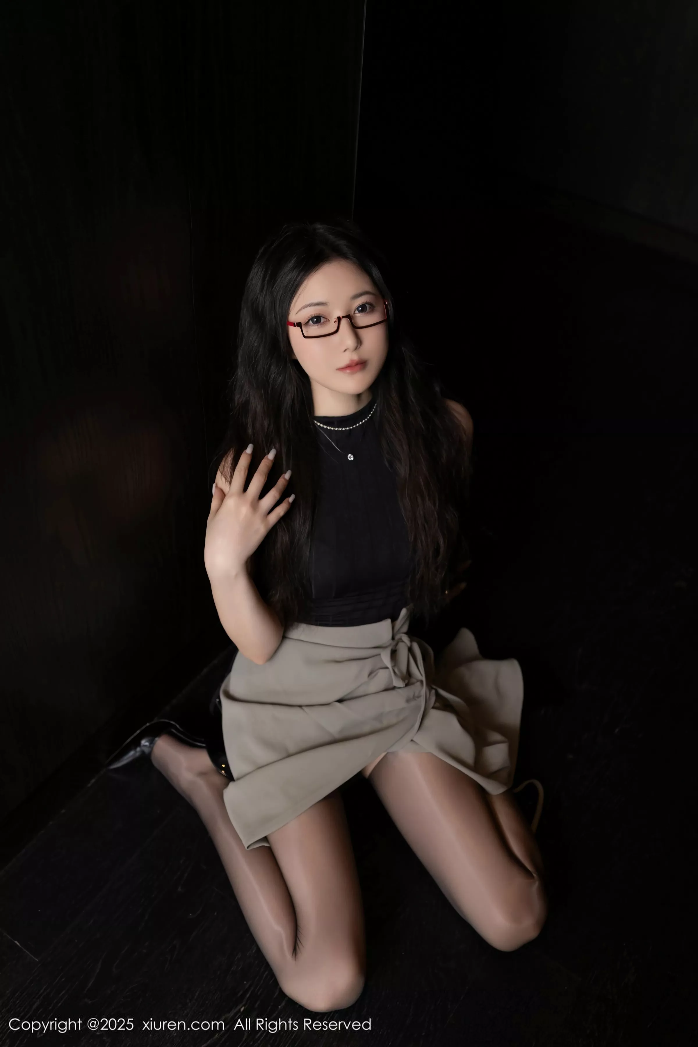 [XiuRen秀人网]第10231期鱼子酱写真 photo 1-4