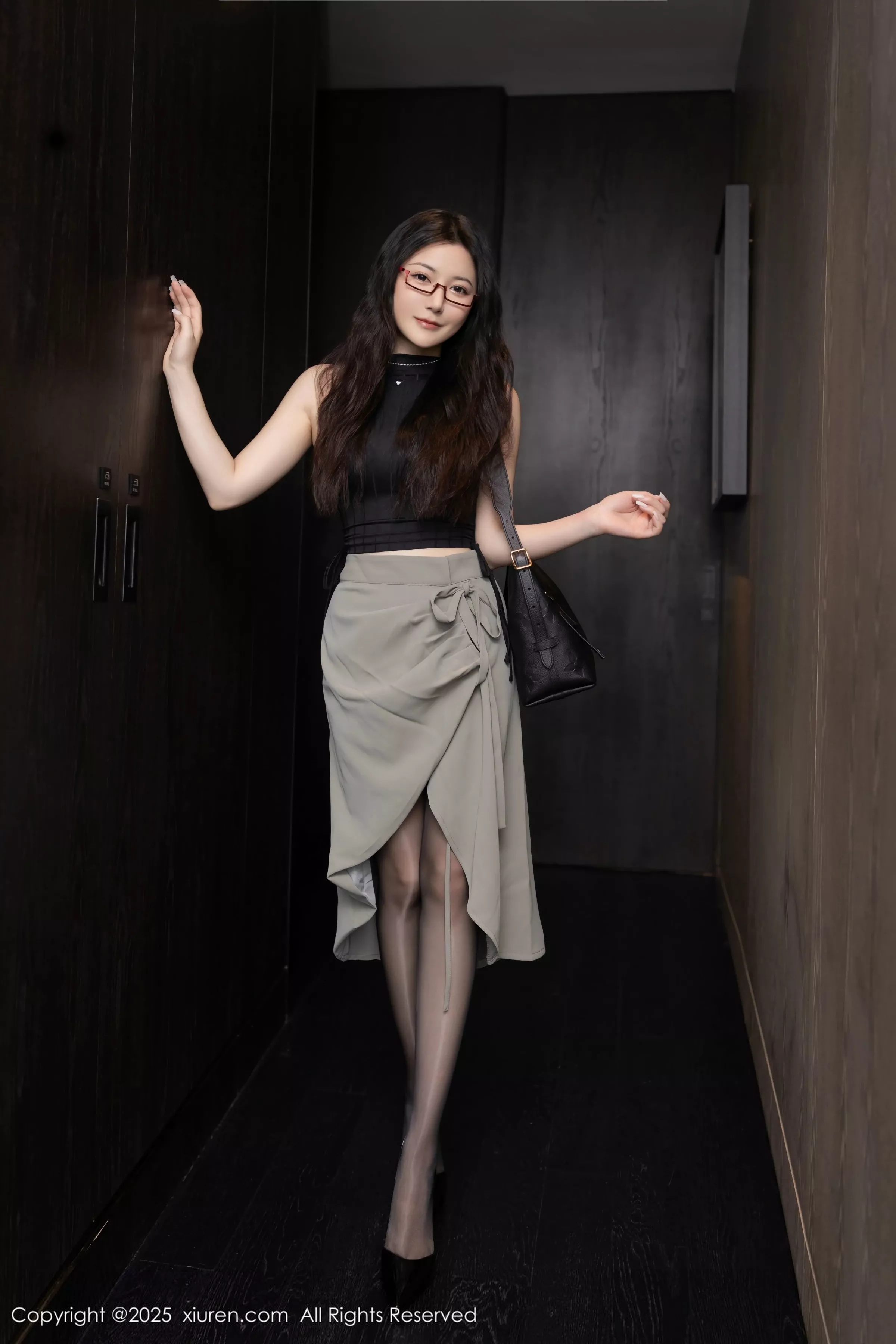 [XiuRen秀人网]第10231期鱼子酱写真 photo 1-2