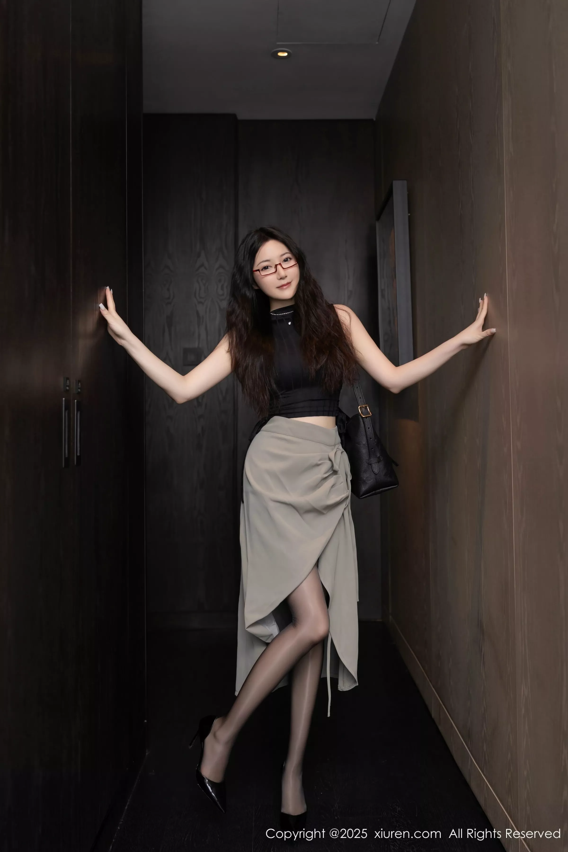 [XiuRen秀人网]第10231期鱼子酱写真 photo 1-3