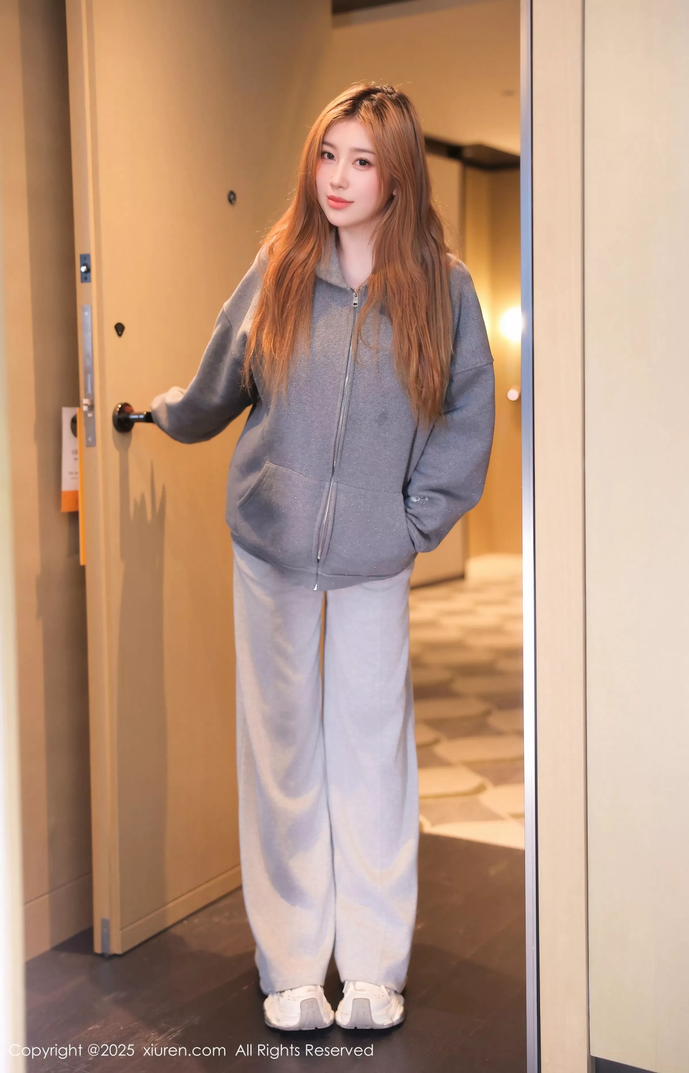 [XiuRen秀人网]第10253期麦当劳写真 photo 1-1