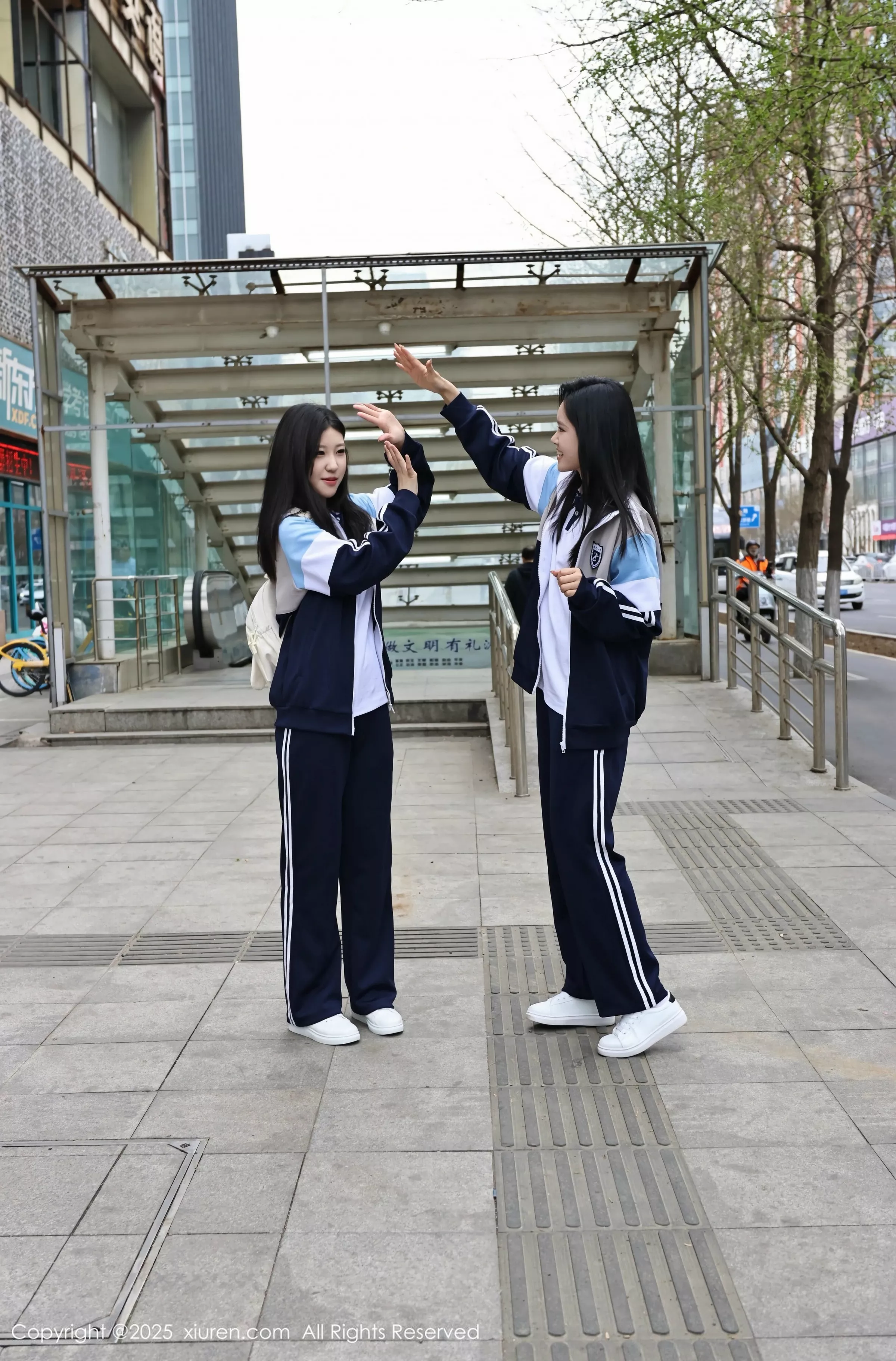 [XiuRen秀人网]第10288期小芭乐写真 photo 1-5