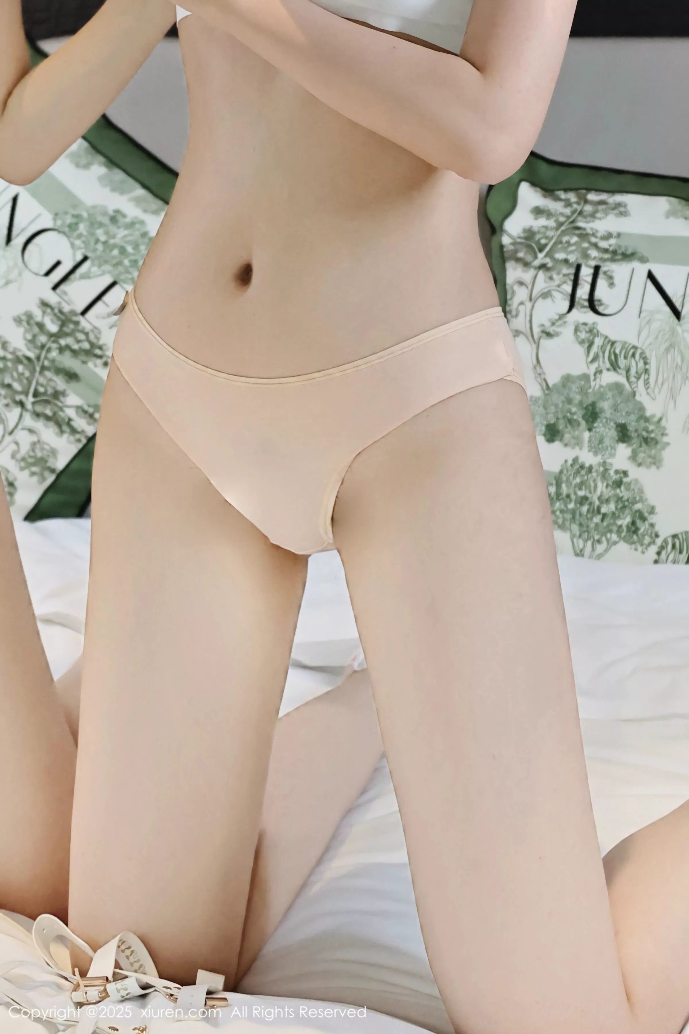 [XiuRen秀人网]第10288期小芭乐写真 photo 1-17