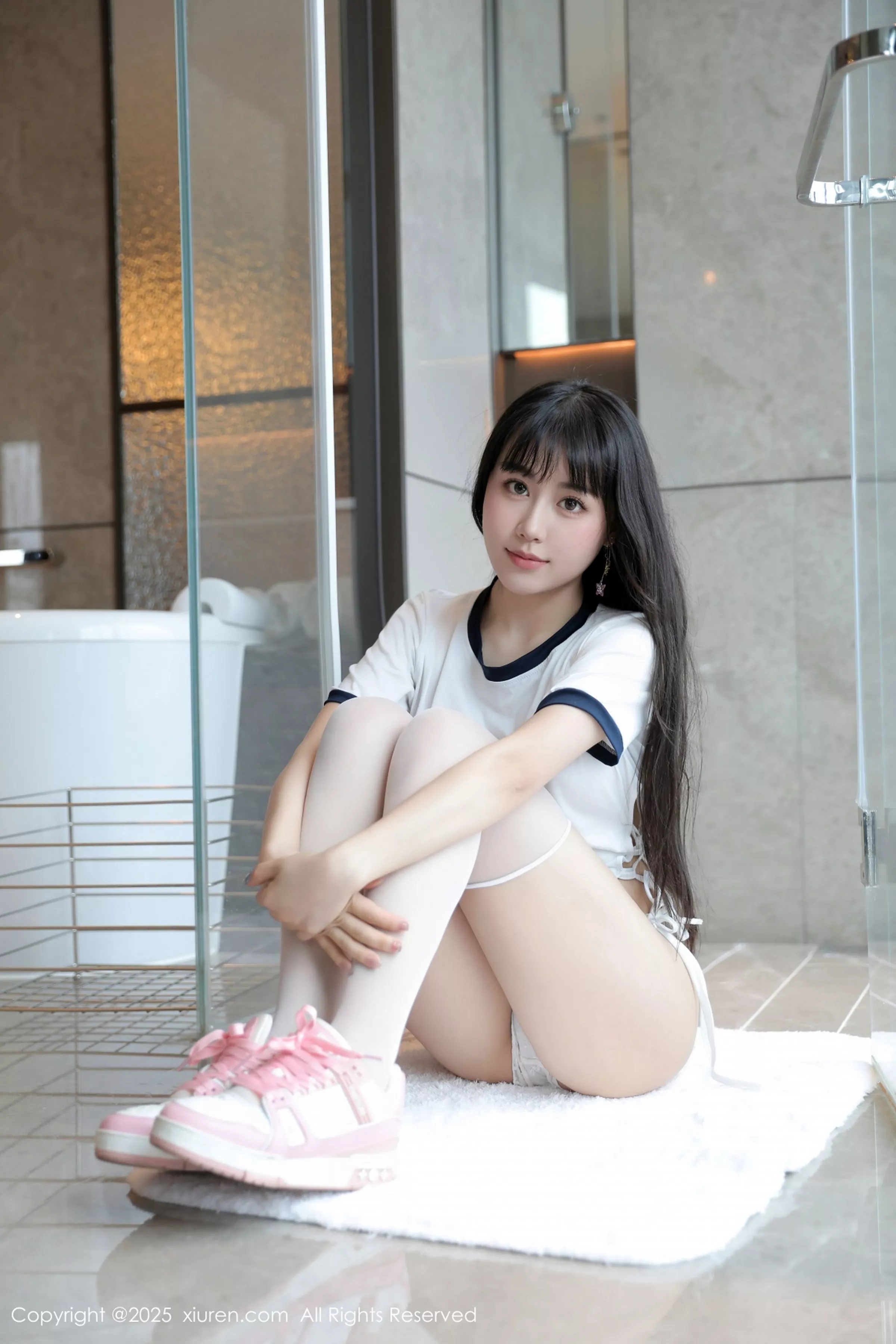 [XiuRen秀人网]第10184期量子玫瑰写真 photo 3-9