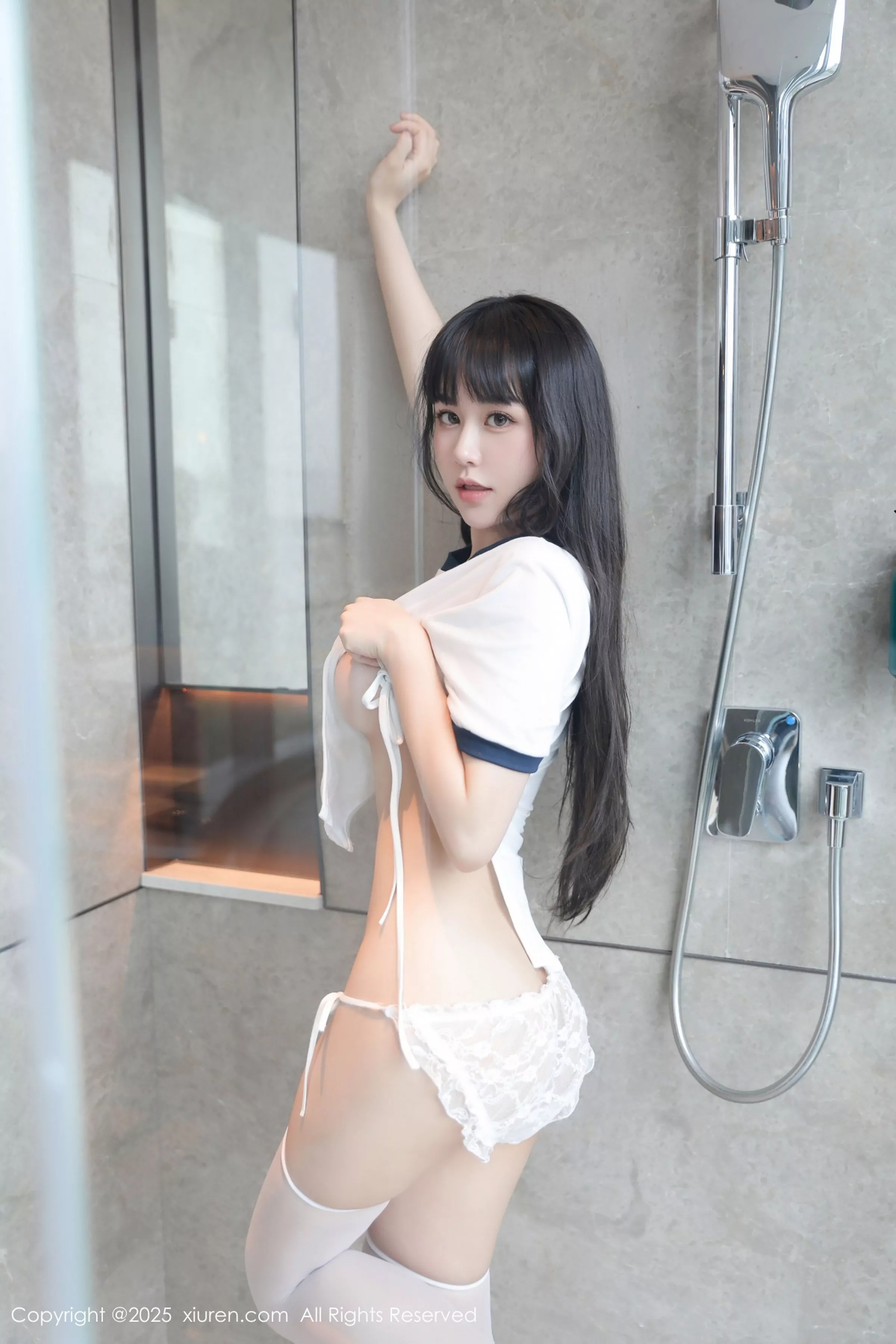 [XiuRen秀人网]第10184期量子玫瑰写真 photo 3-6