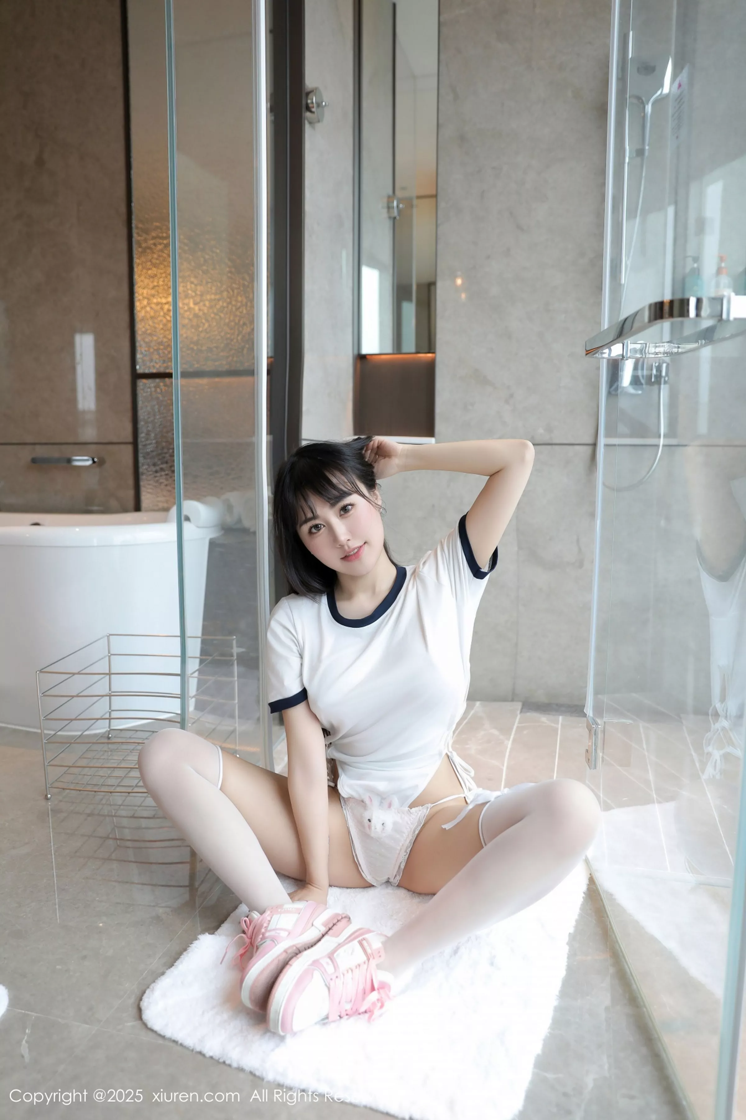 [XiuRen秀人网]第10184期量子玫瑰写真 photo 3-13