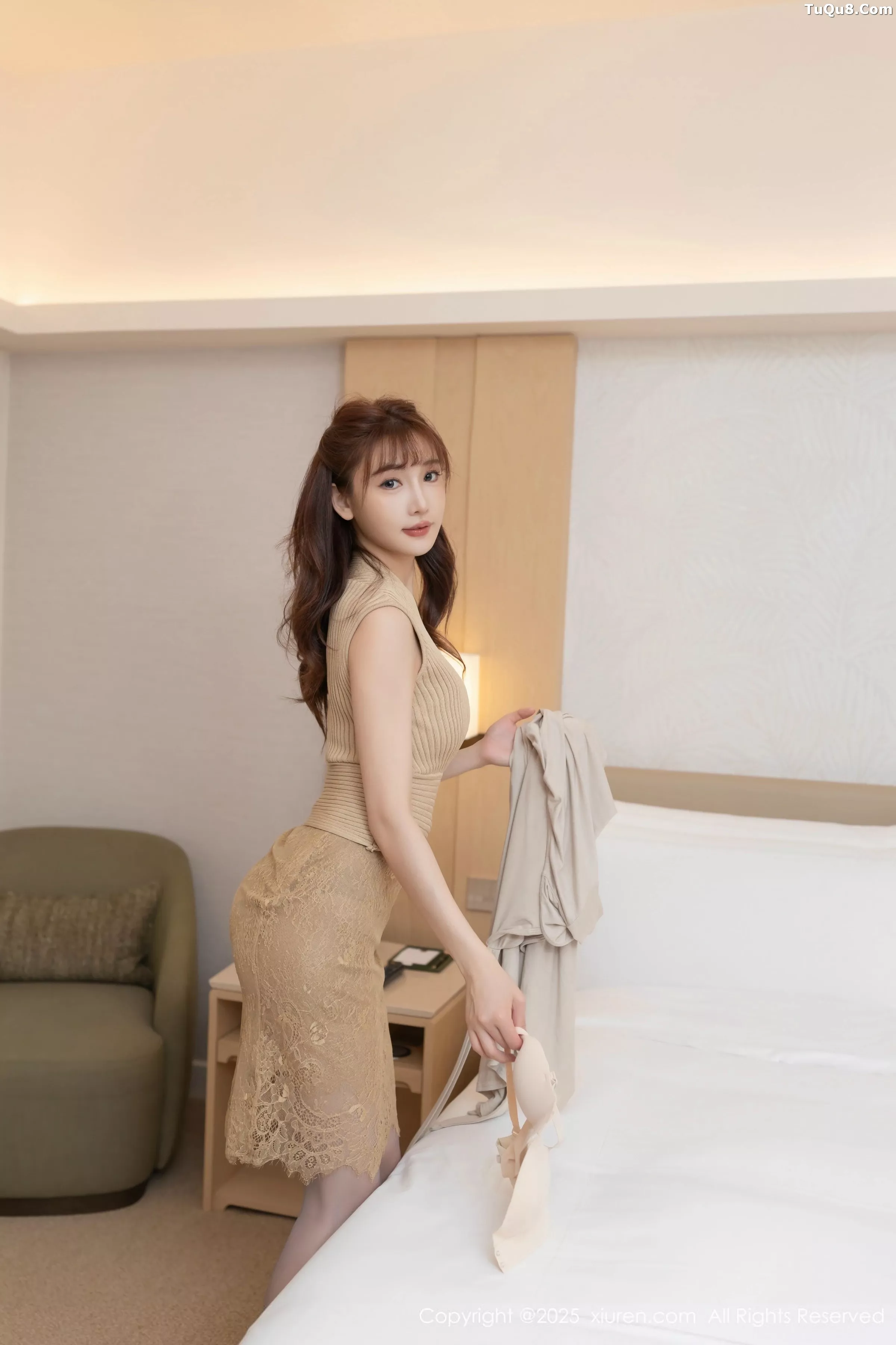[XiuRen秀人网]第10370期陆萱萱写真 photo 1-3