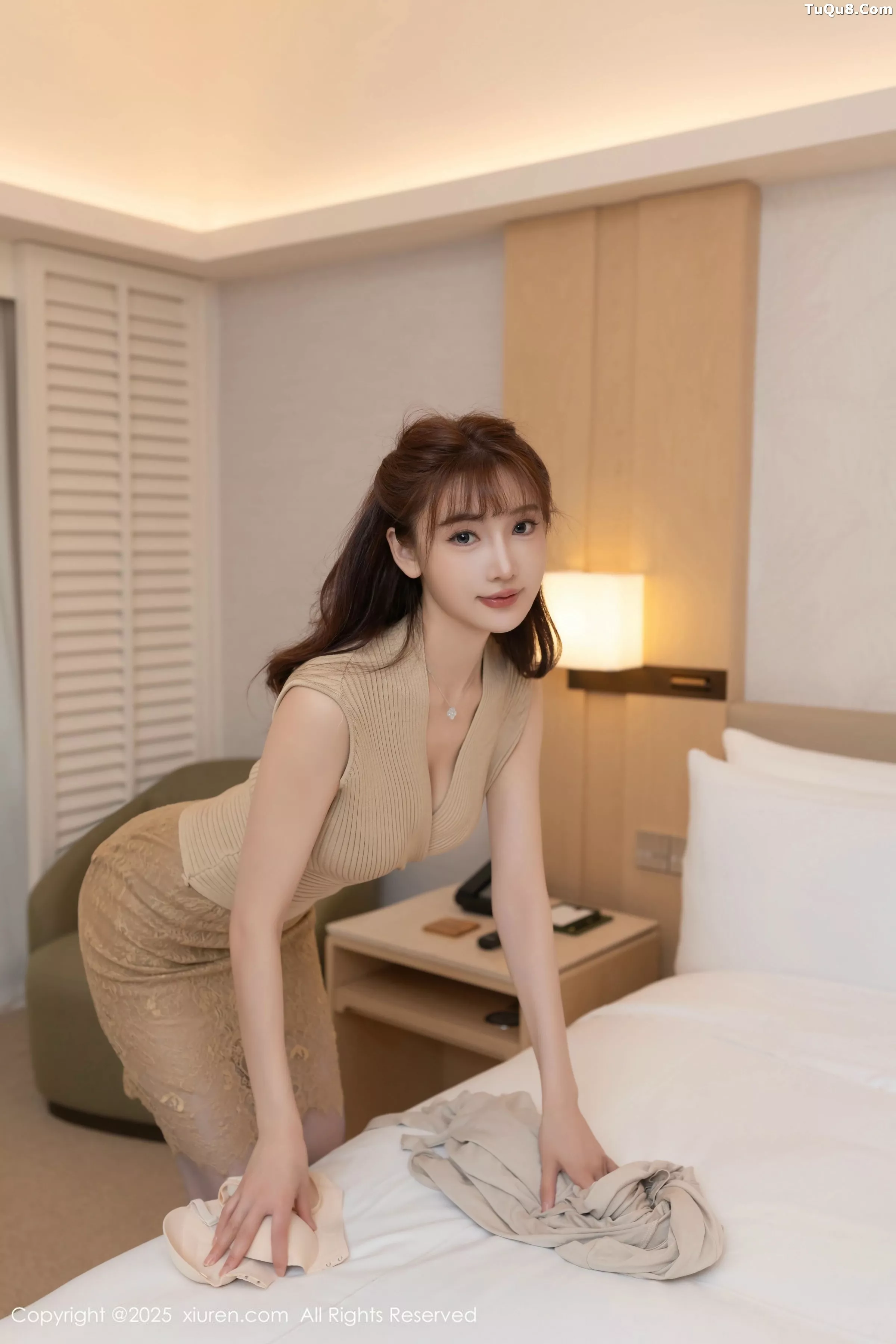 [XiuRen秀人网]第10370期陆萱萱写真 photo 1-4