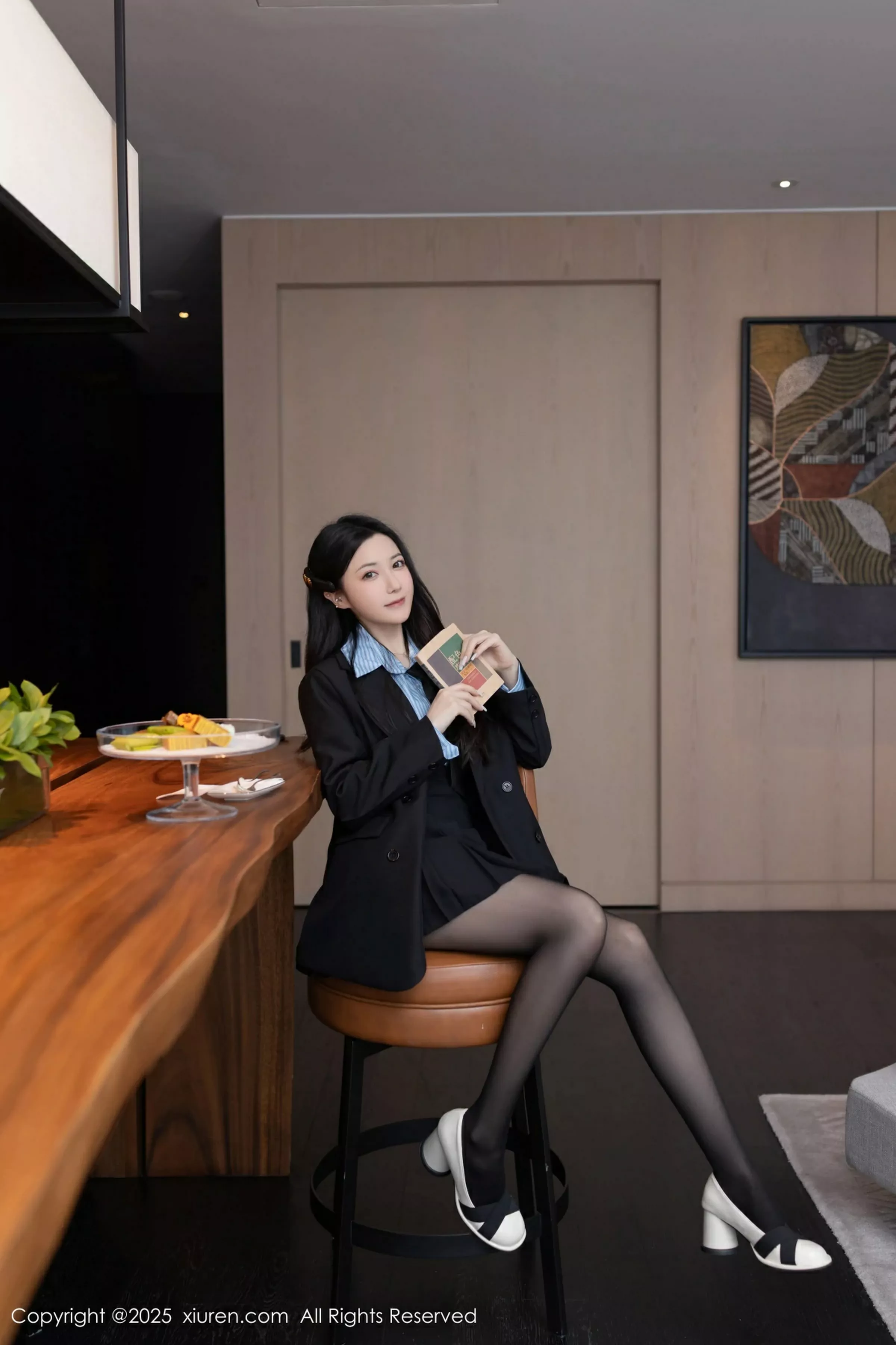 [XiuRen秀人网]第10412期鱼子酱写真 photo 1-9