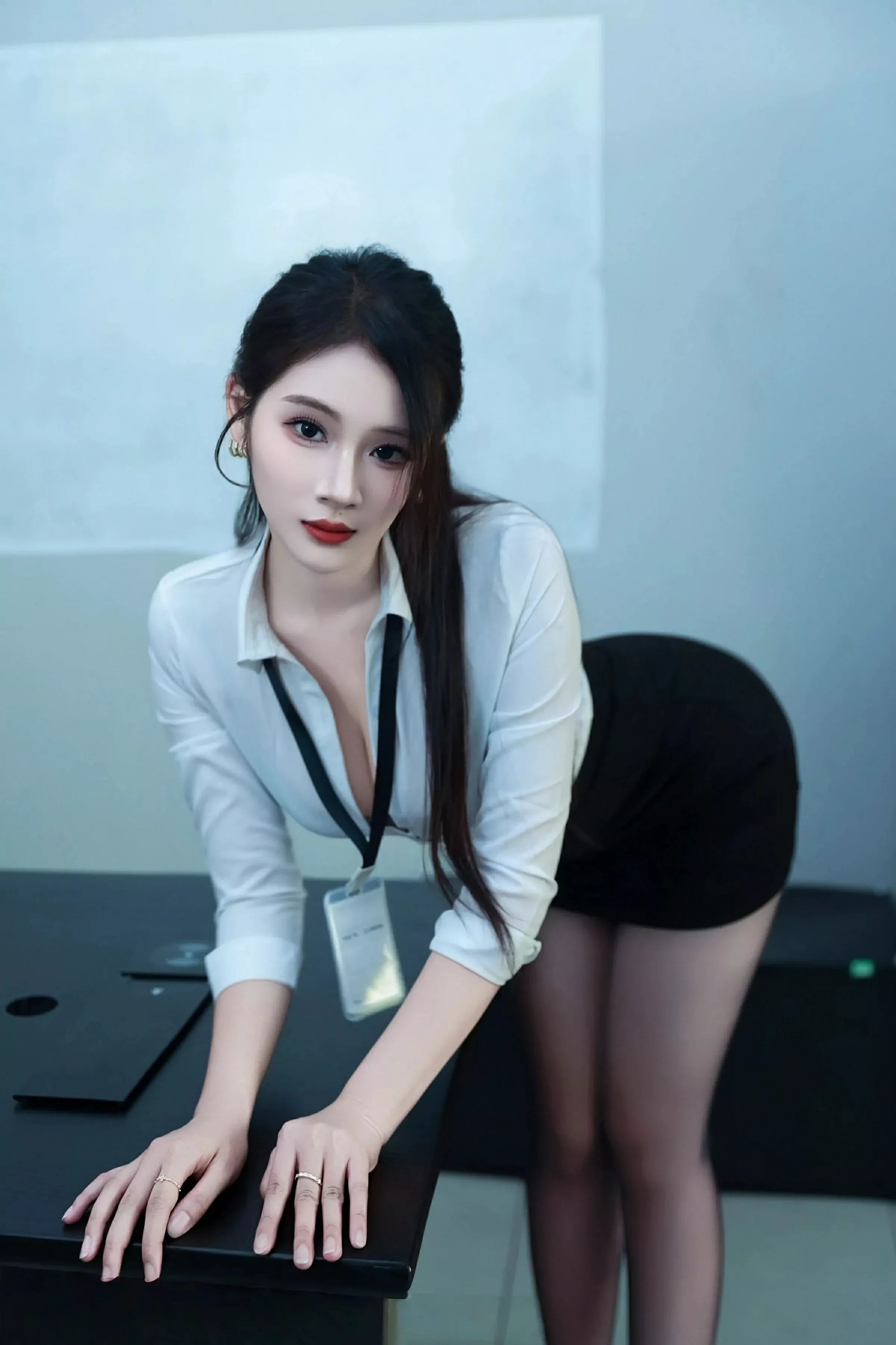 [XiuRen秀人网]第10406期南乔写真 photo 2-3