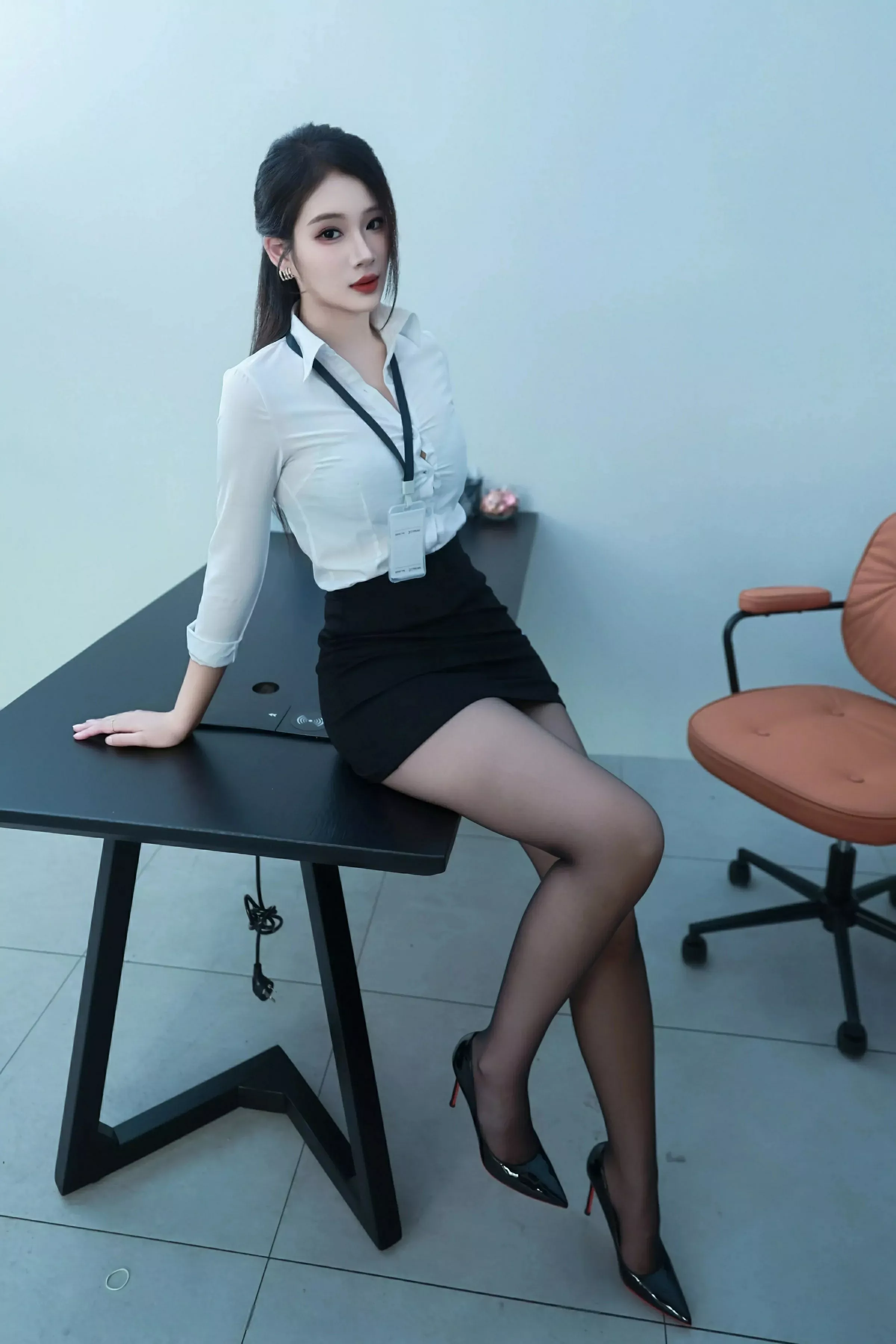 [XiuRen秀人网]第10406期南乔写真 photo 1-11