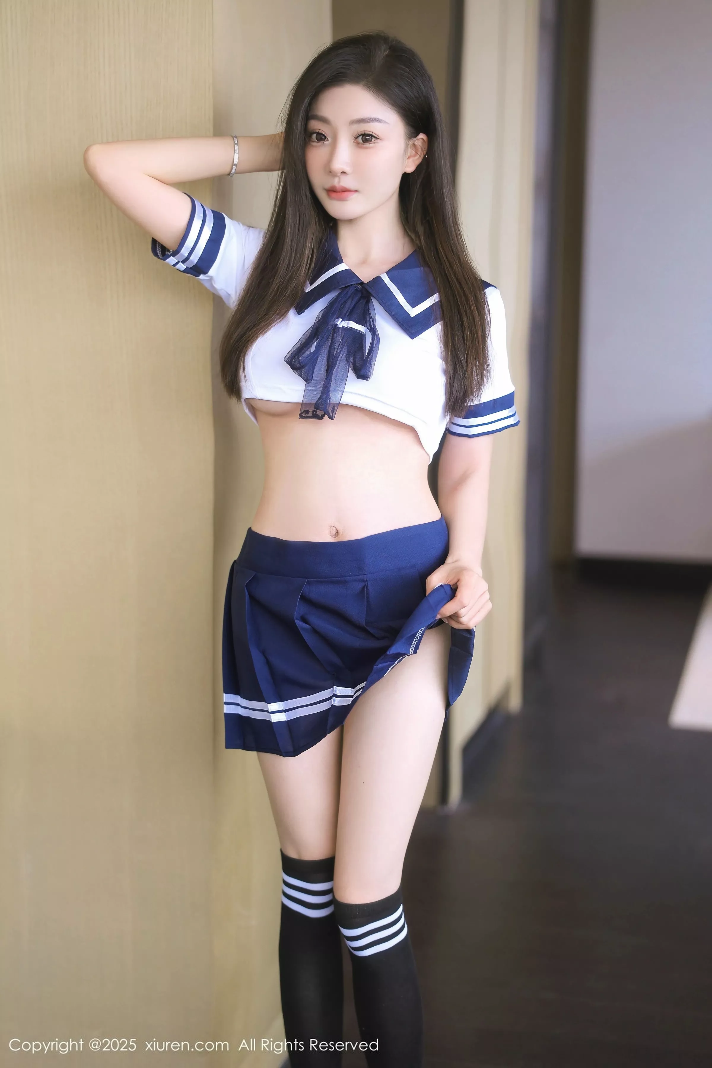 [XiuRen秀人网]第10298期Annie_baby写真 photo 1-4