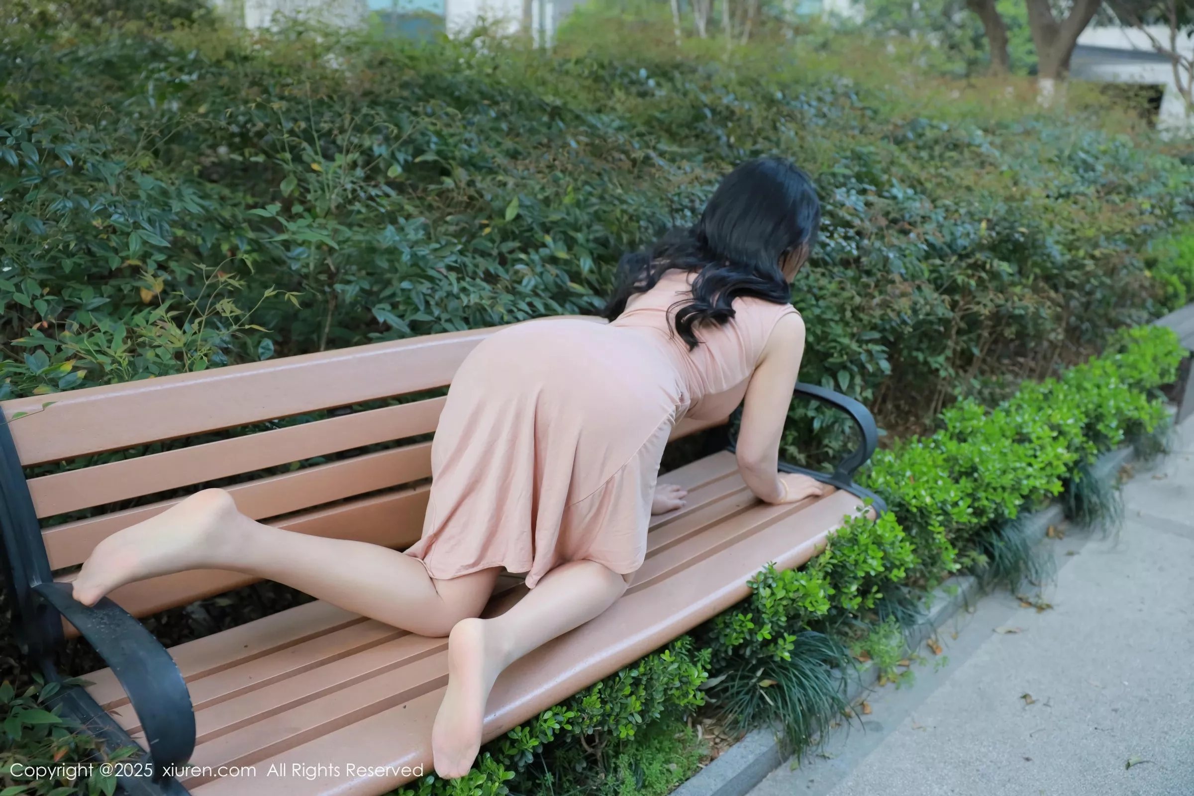 [XiuRen秀人网]第10304期麦田写真 photo 2-3