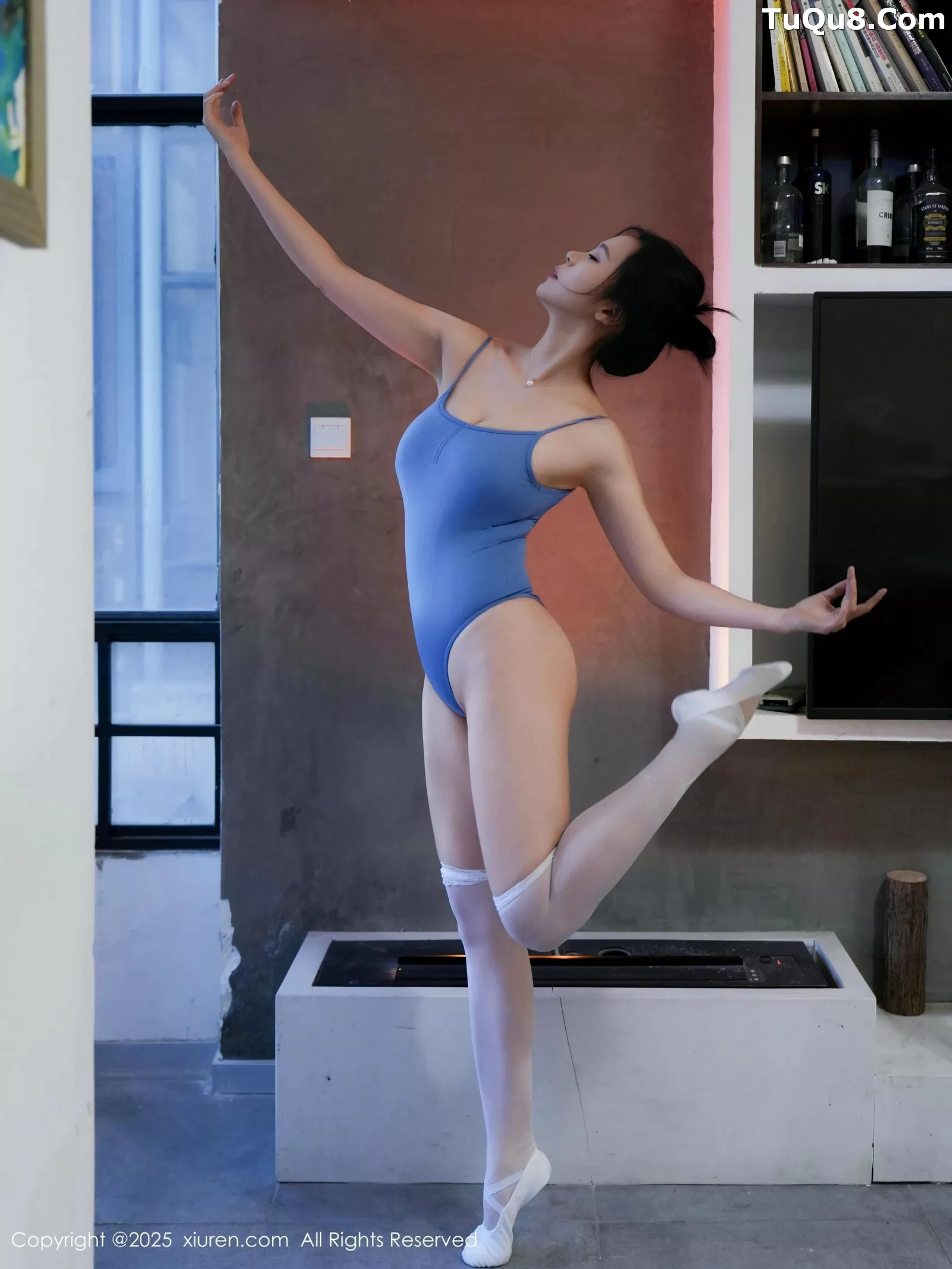 [XiuRen秀人网]第10327期玫瑰我爱你写真 photo 3-2
