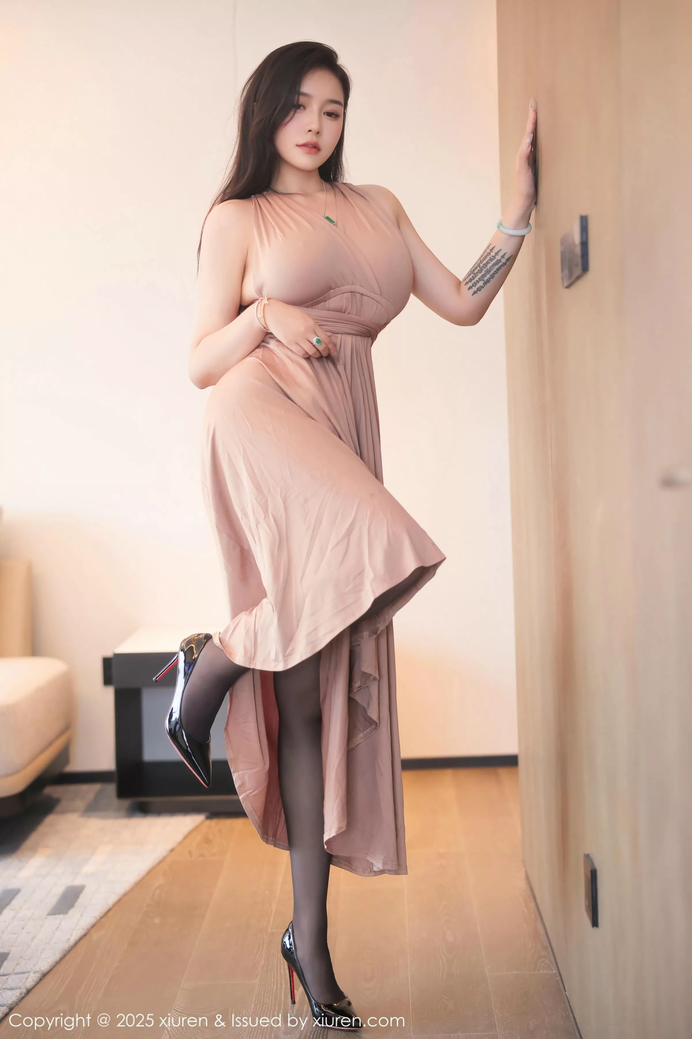 [XiuRen秀人网]第10432期娜比写真 photo 1-1