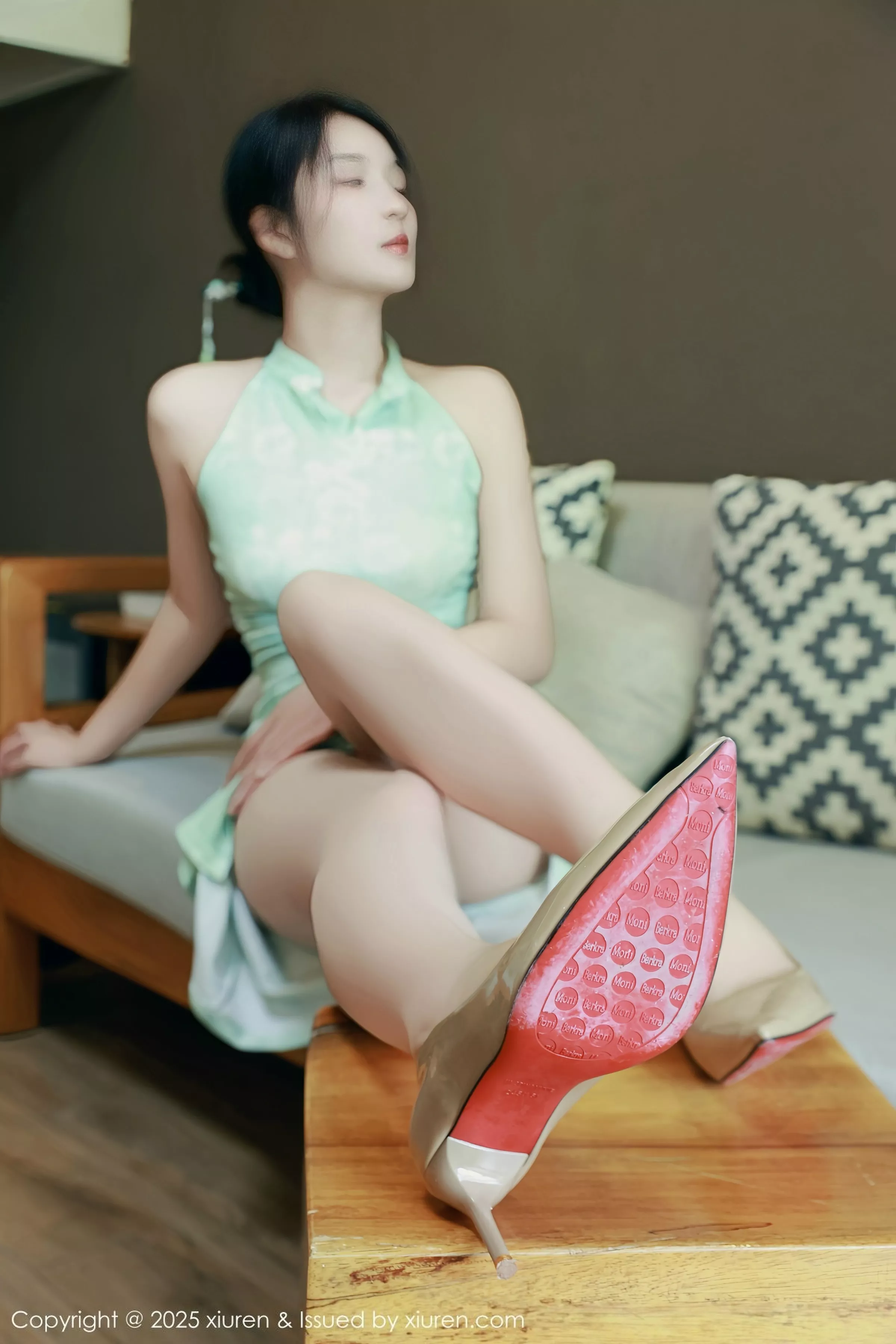 [XiuRen秀人网]第10538期南乔写真 photo 2-18