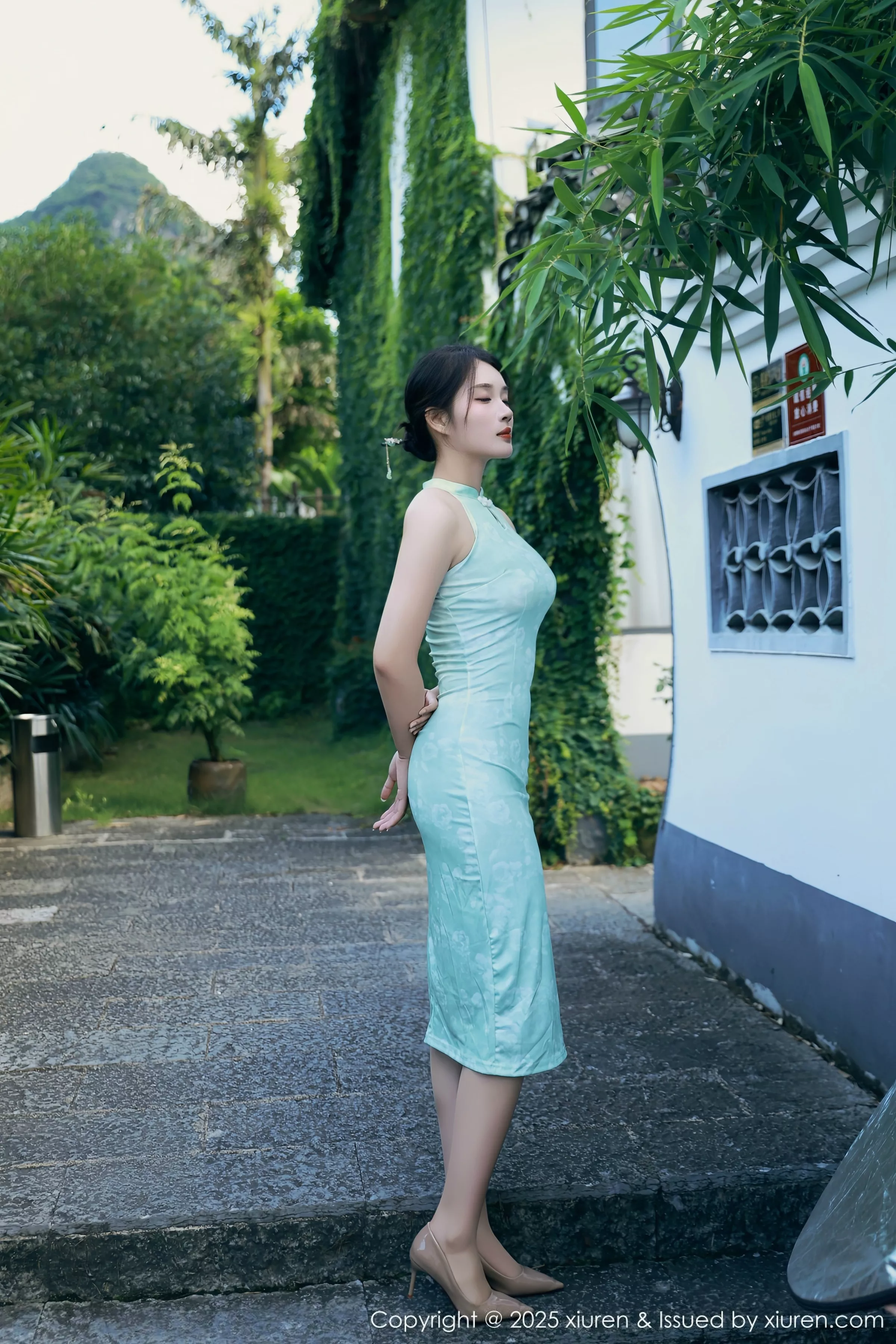 [XiuRen秀人网]第10538期南乔写真 photo 1-2