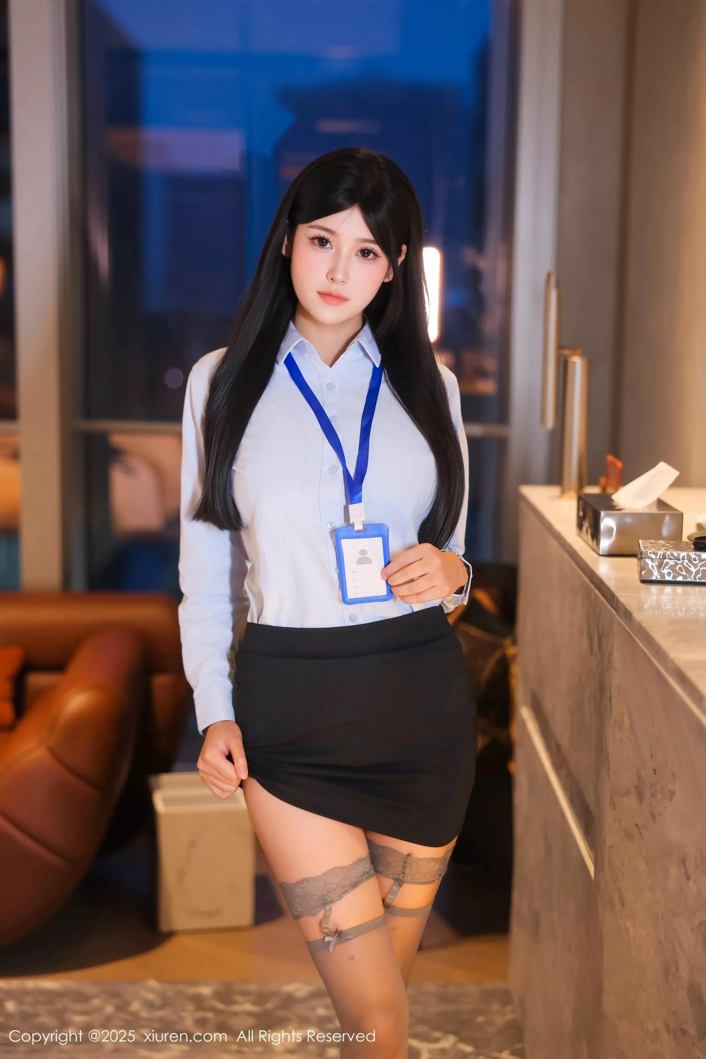 [XiuRen秀人网]第10440期余安安写真 photo 1-2
