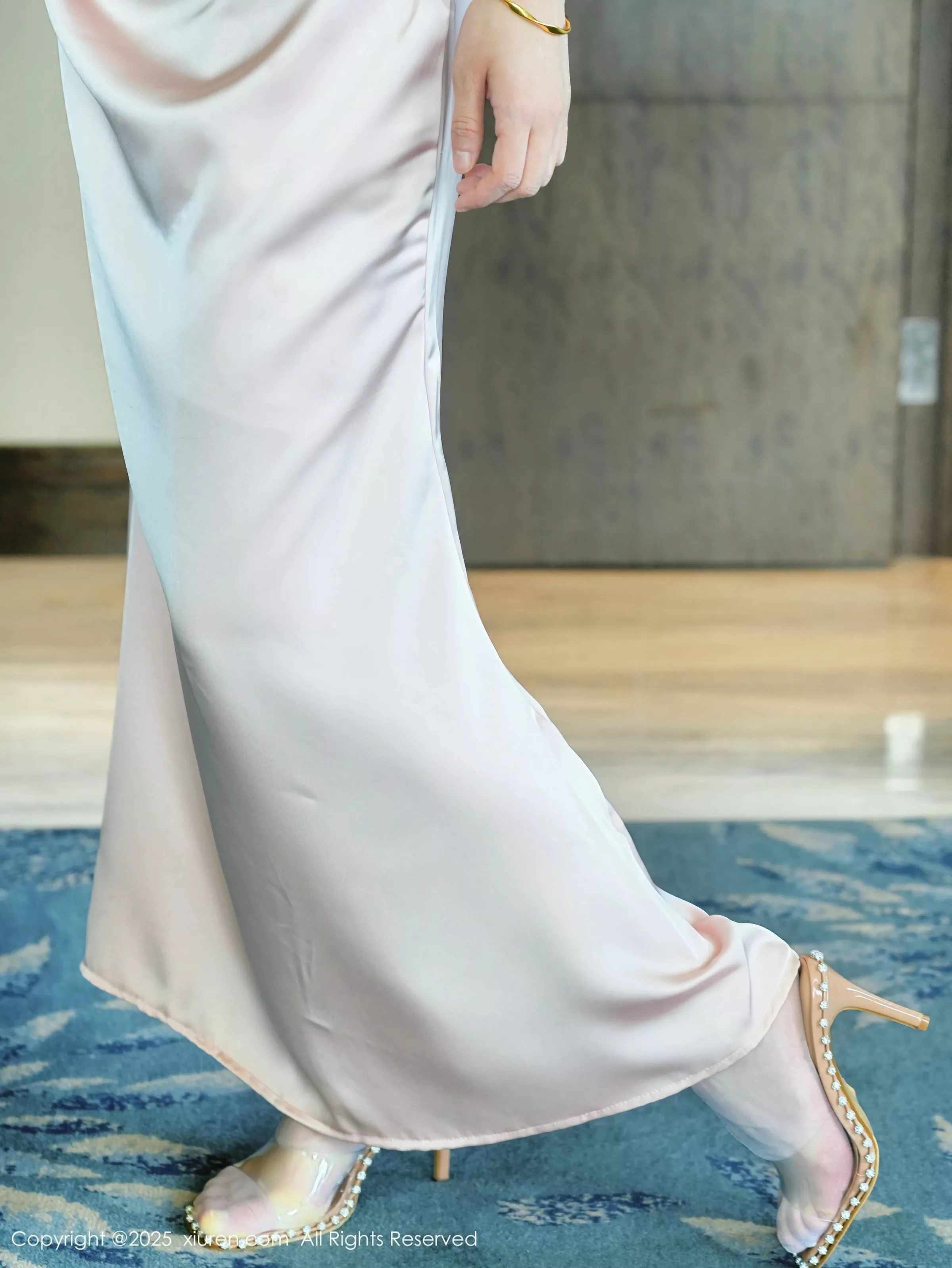 [XiuRen秀人网]第10438期梨霜儿写真 photo 1-11