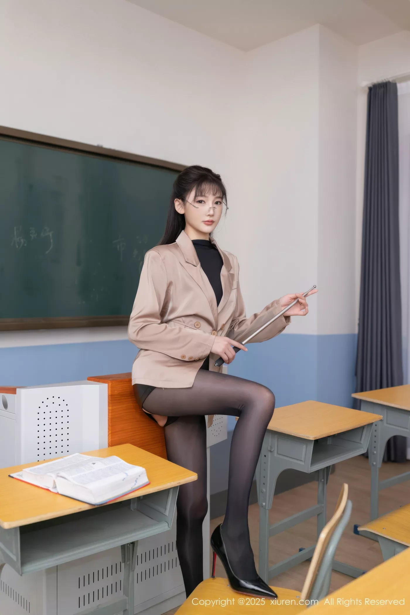 [XiuRen秀人网]第10558期陆萱萱写真 photo 1-3