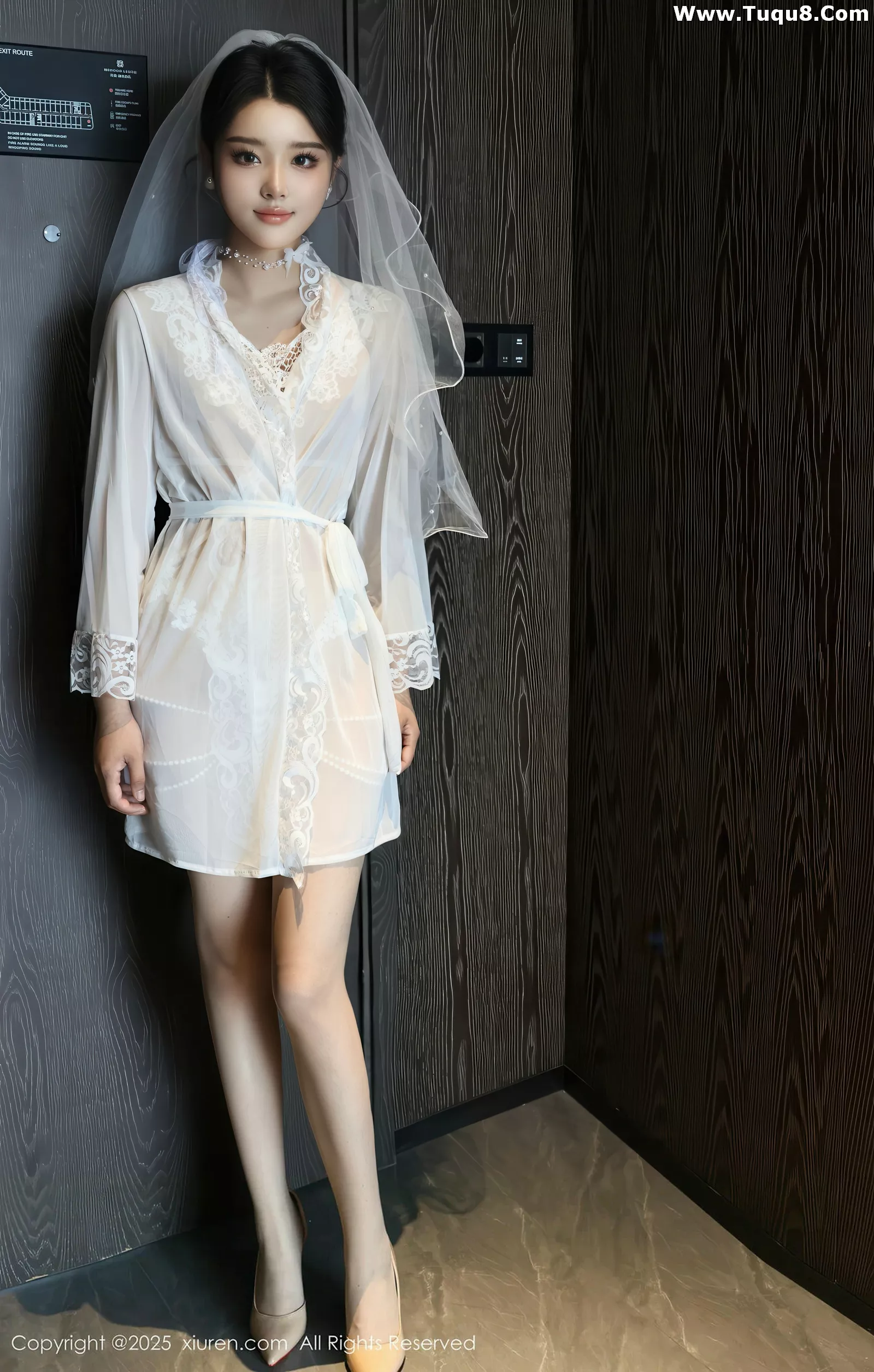 [XiuRen秀人网]第10559期糯梨子写真 photo 1-4