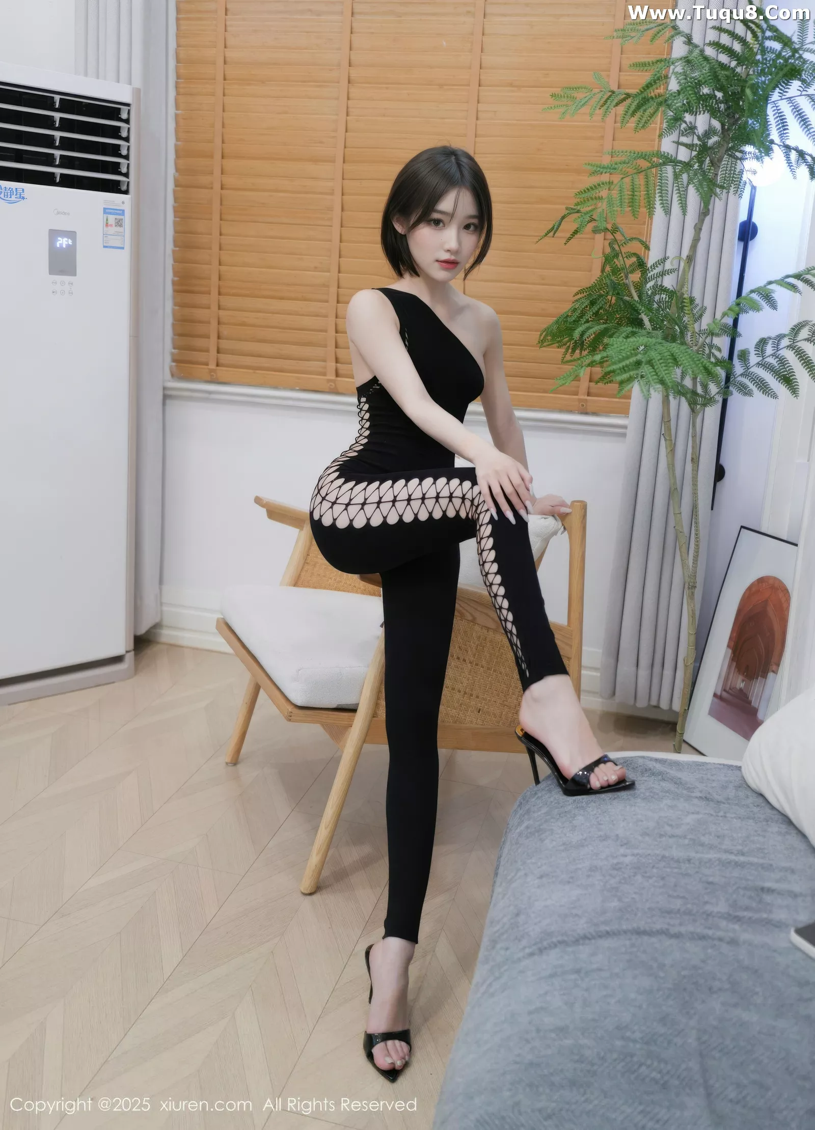 [XiuRen秀人网]第10560期汁汁写真 photo 1-8