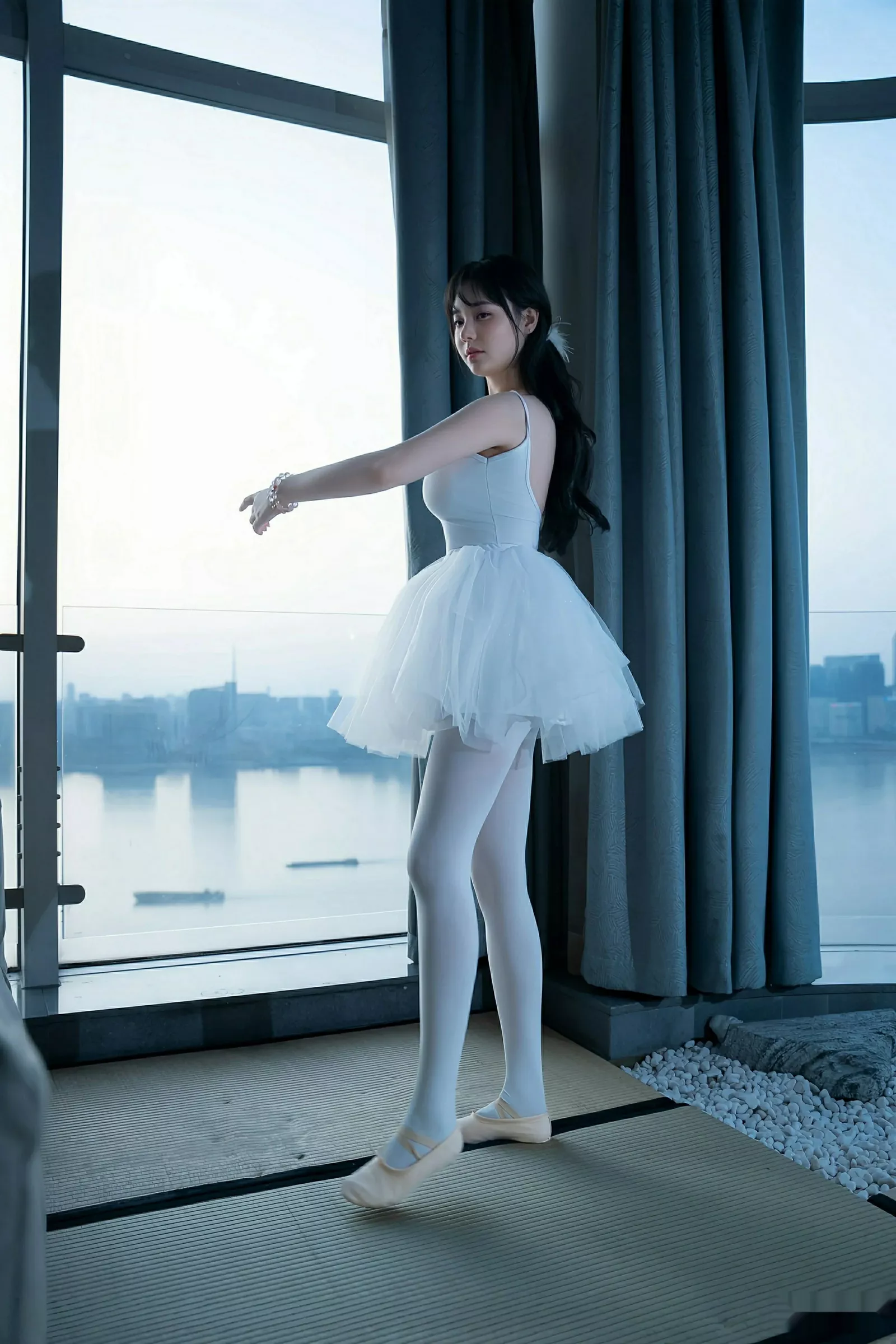 [XiuRen秀人网]第10575期软情写真 photo 2-13