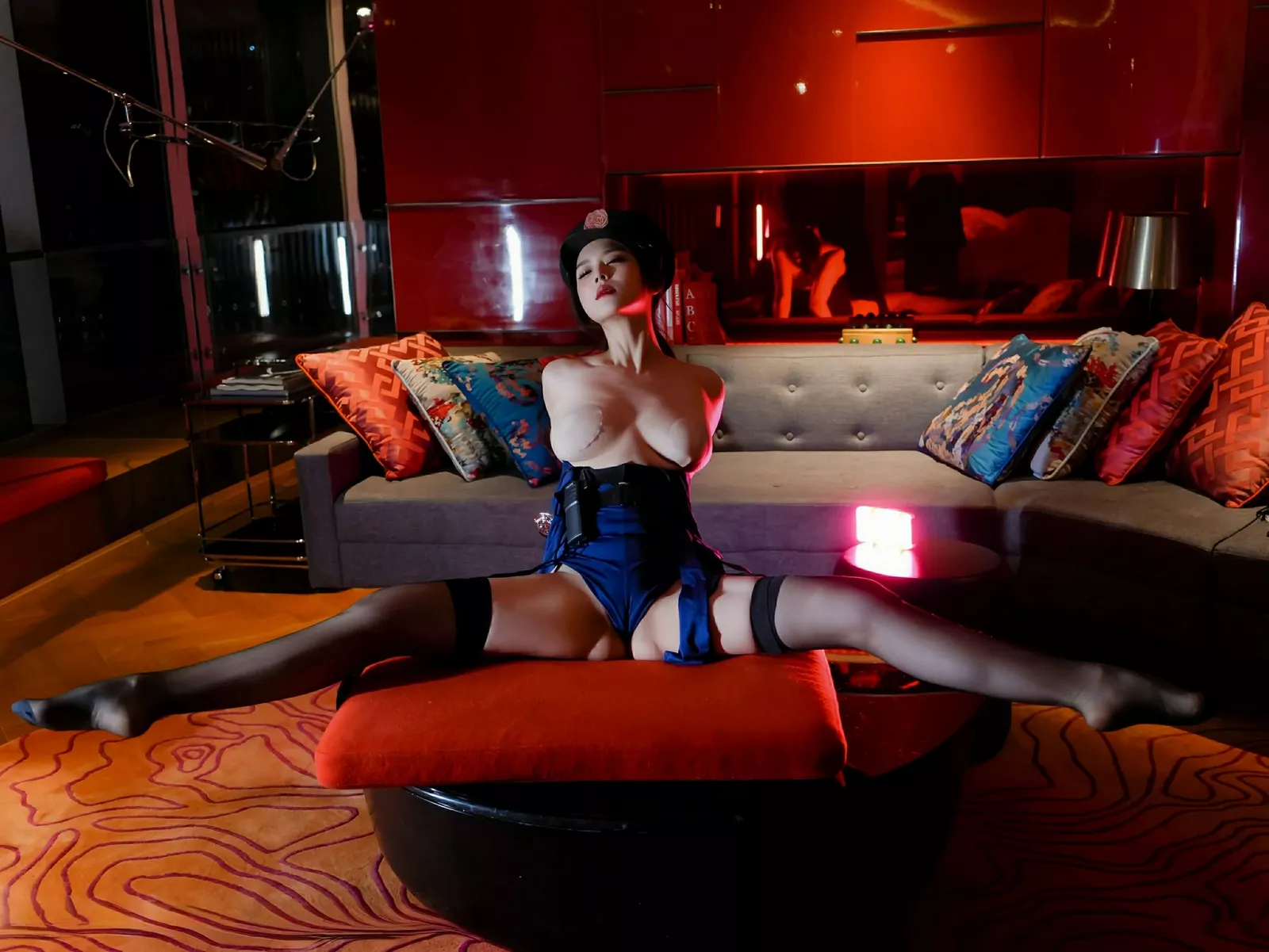 [XiuRen秀人网]第10569期玫瑰我爱你写真 photo 1-1