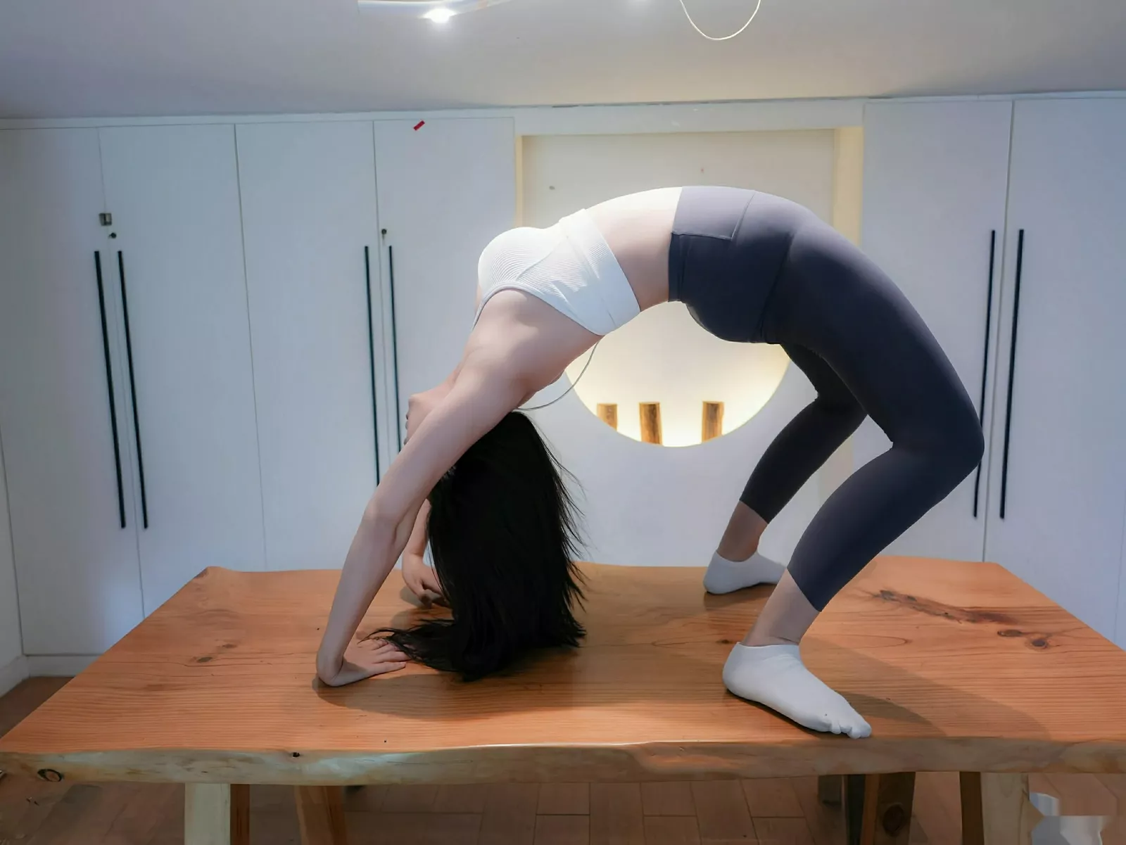 [XiuRen秀人网]第10595期玫瑰我爱你写真 photo 2-15