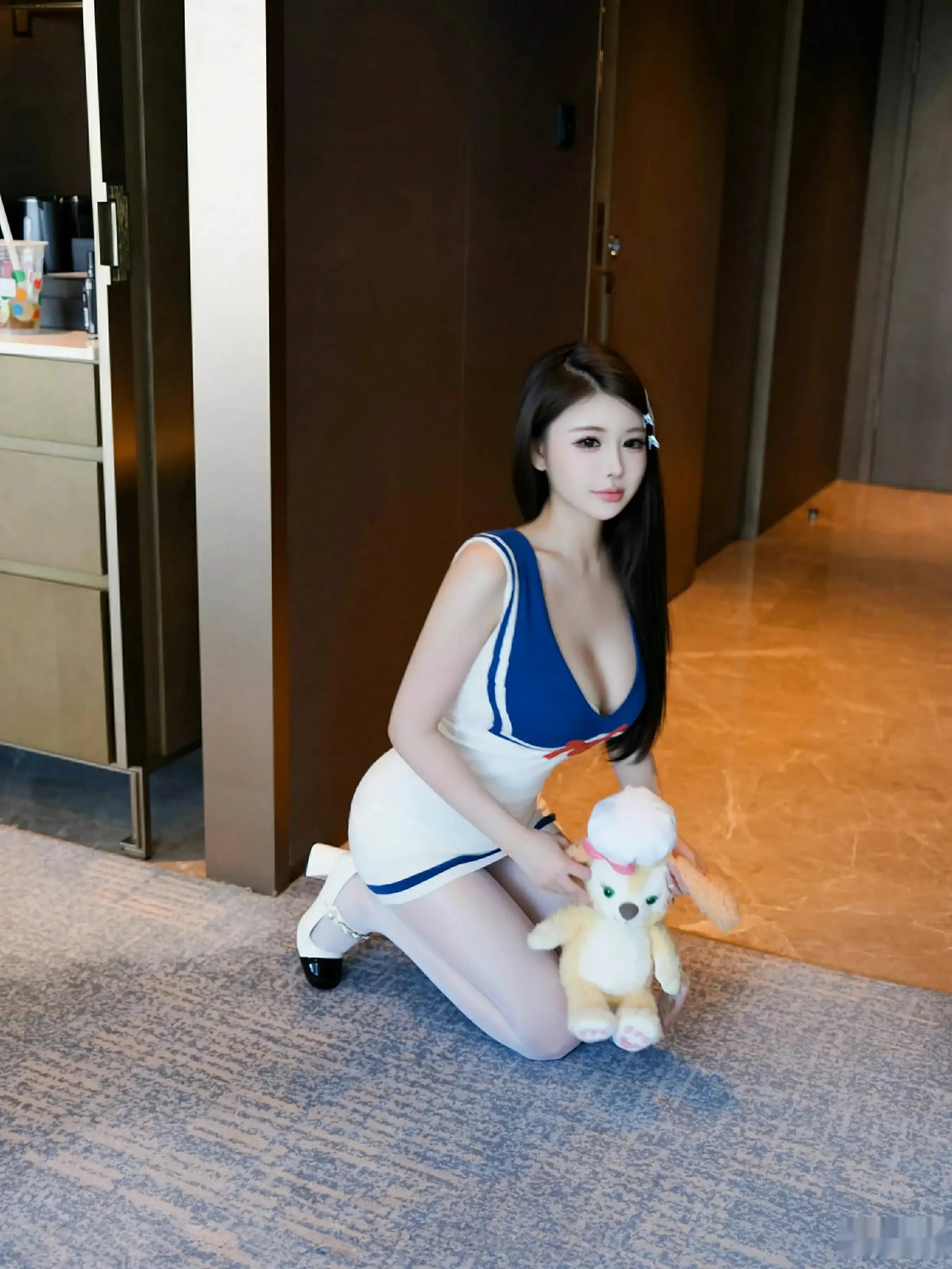 [XiuRen秀人网]第10628期甜妮写真 photo 1-14