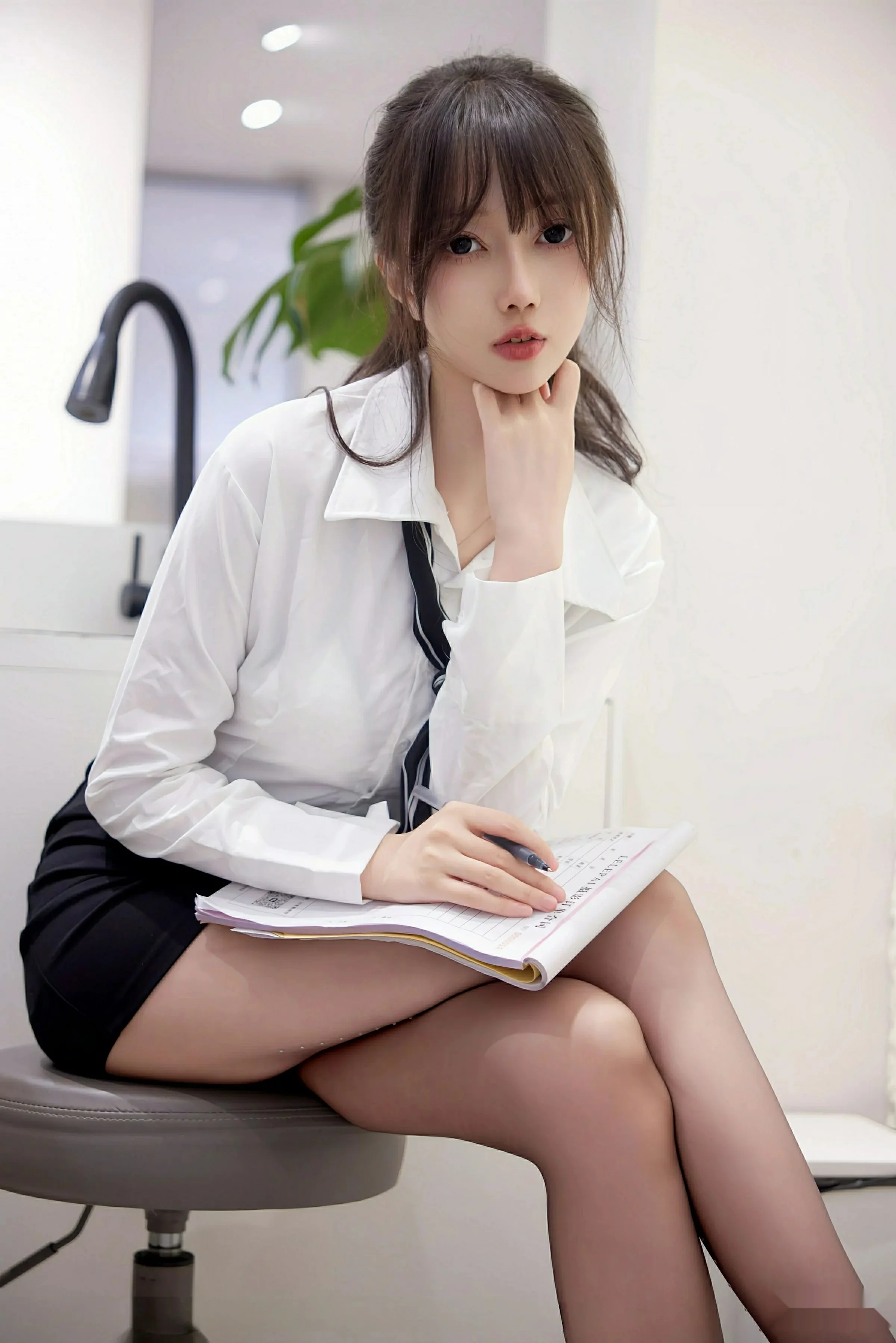 [XiuRen秀人网]第10636期玥儿玥写真 photo 1-14