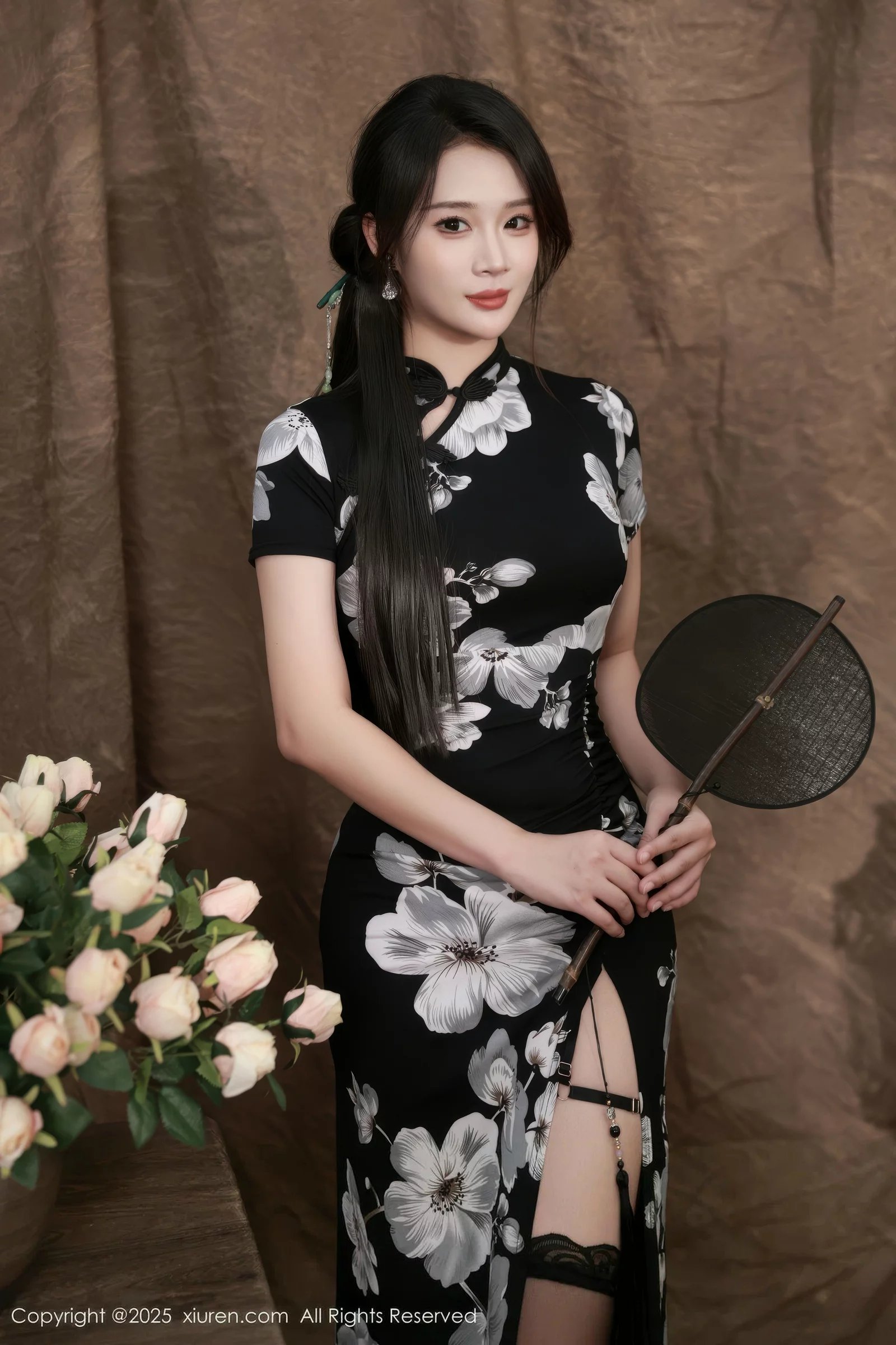 [XiuRen秀人网]第10655期南乔写真 photo 1-2